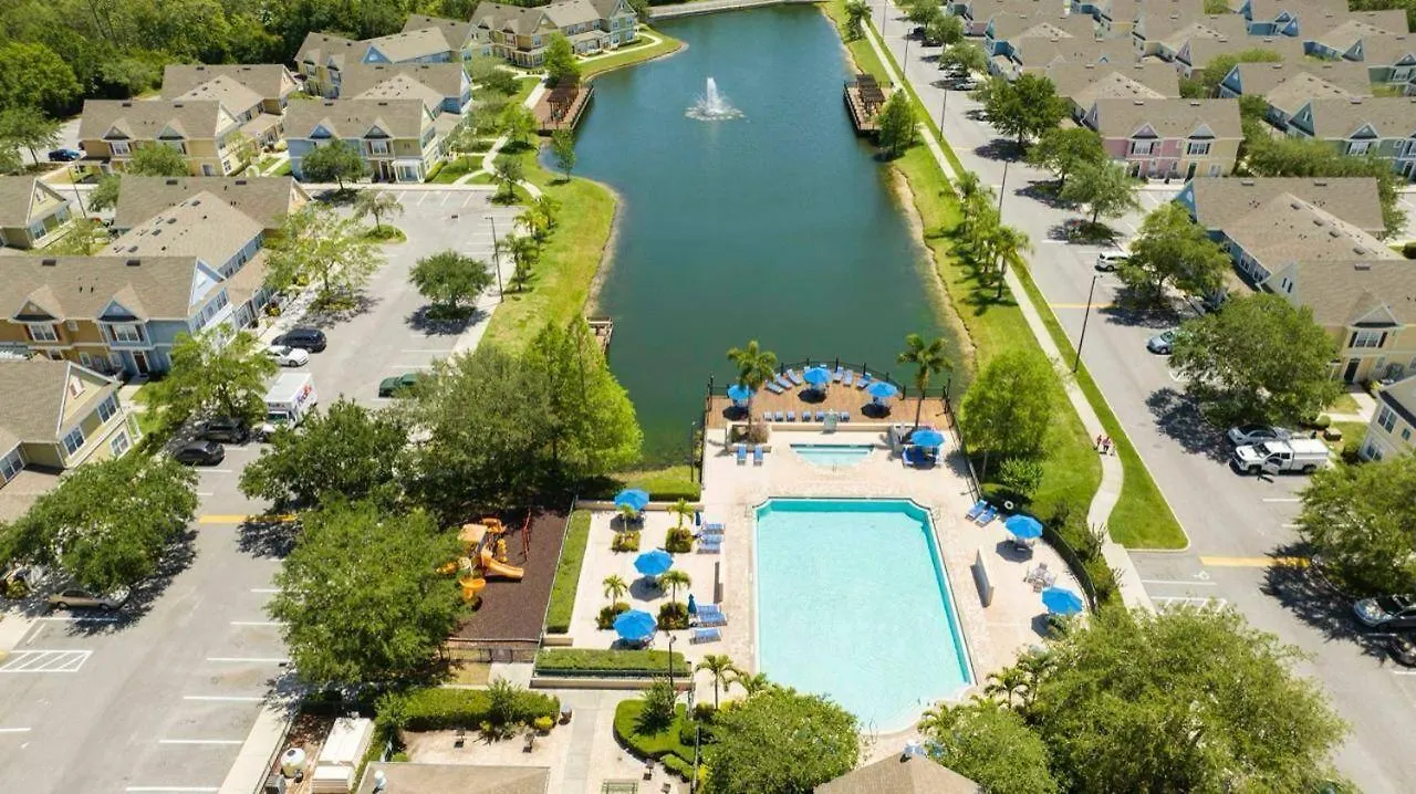 Holiday home Charming 4-bedroom In Venetian Bay 2208sv *