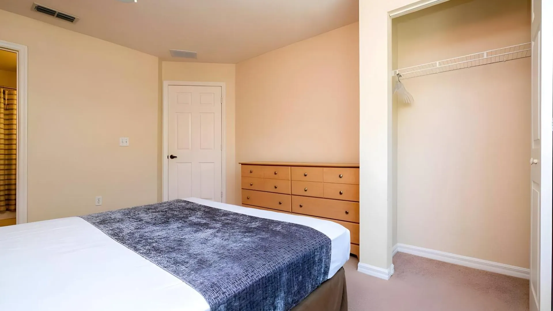 Charming 4-bedroom In Venetian Bay 2208sv Holiday home