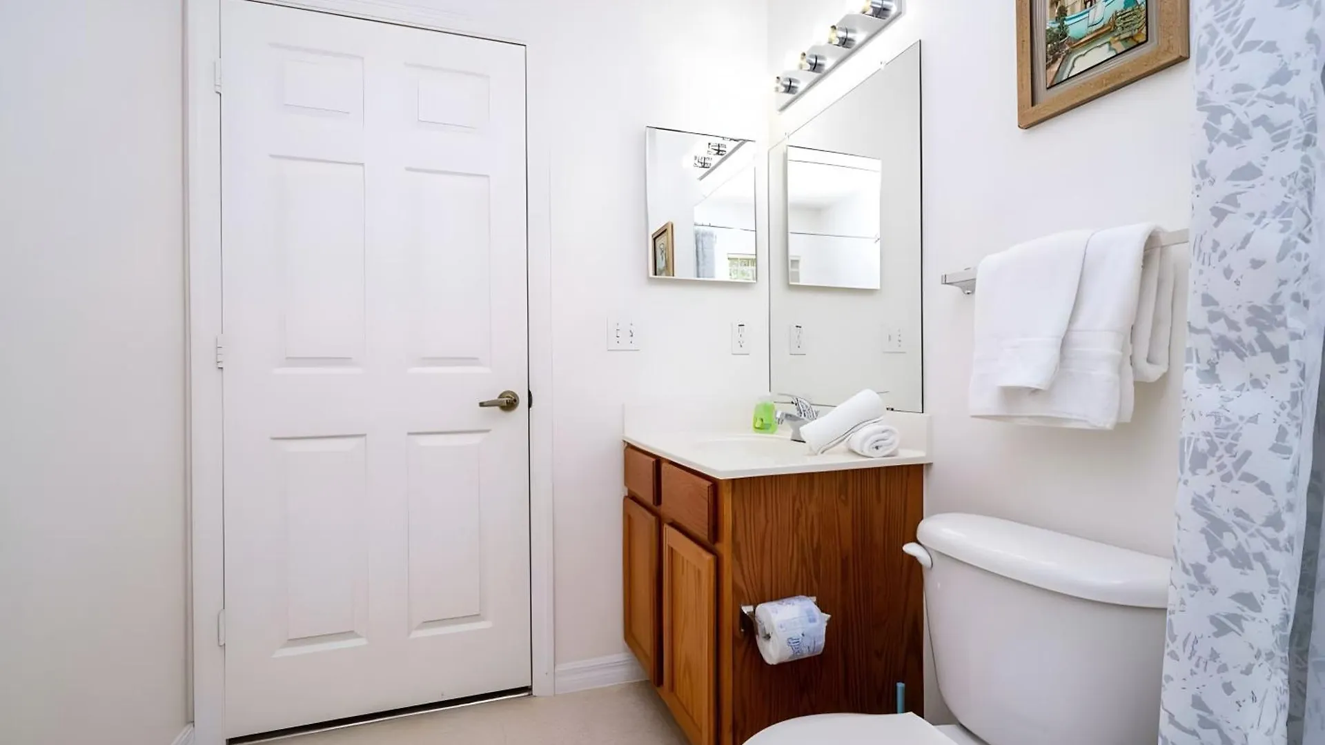 Holiday home Charming 4-bedroom In Venetian Bay 2208sv