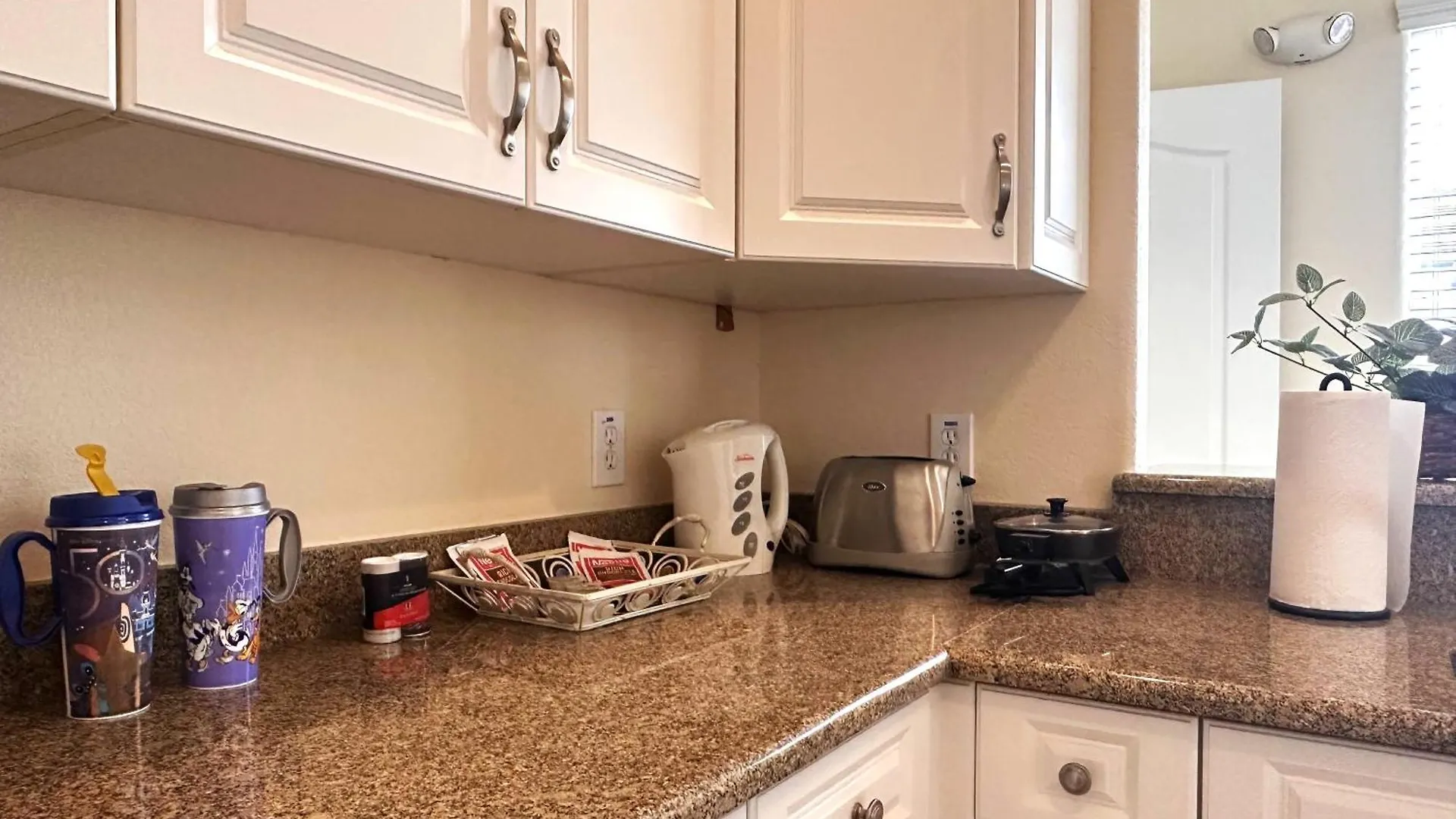 Apartment Cozy Reunion - Sleeps 4 Near - Ammenities - Golf *