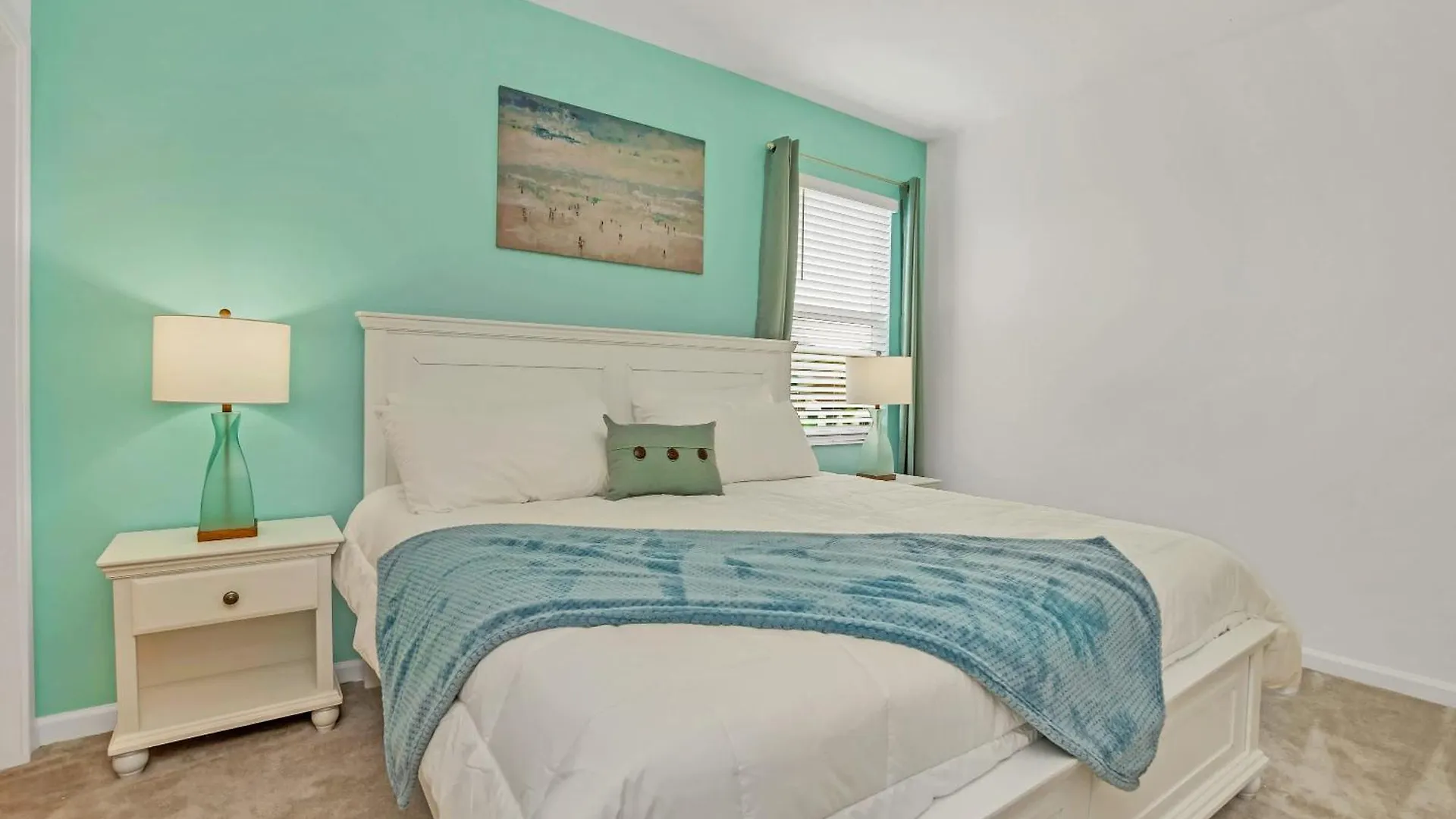 W Pool & Games Near -pet Friendly Holiday home *