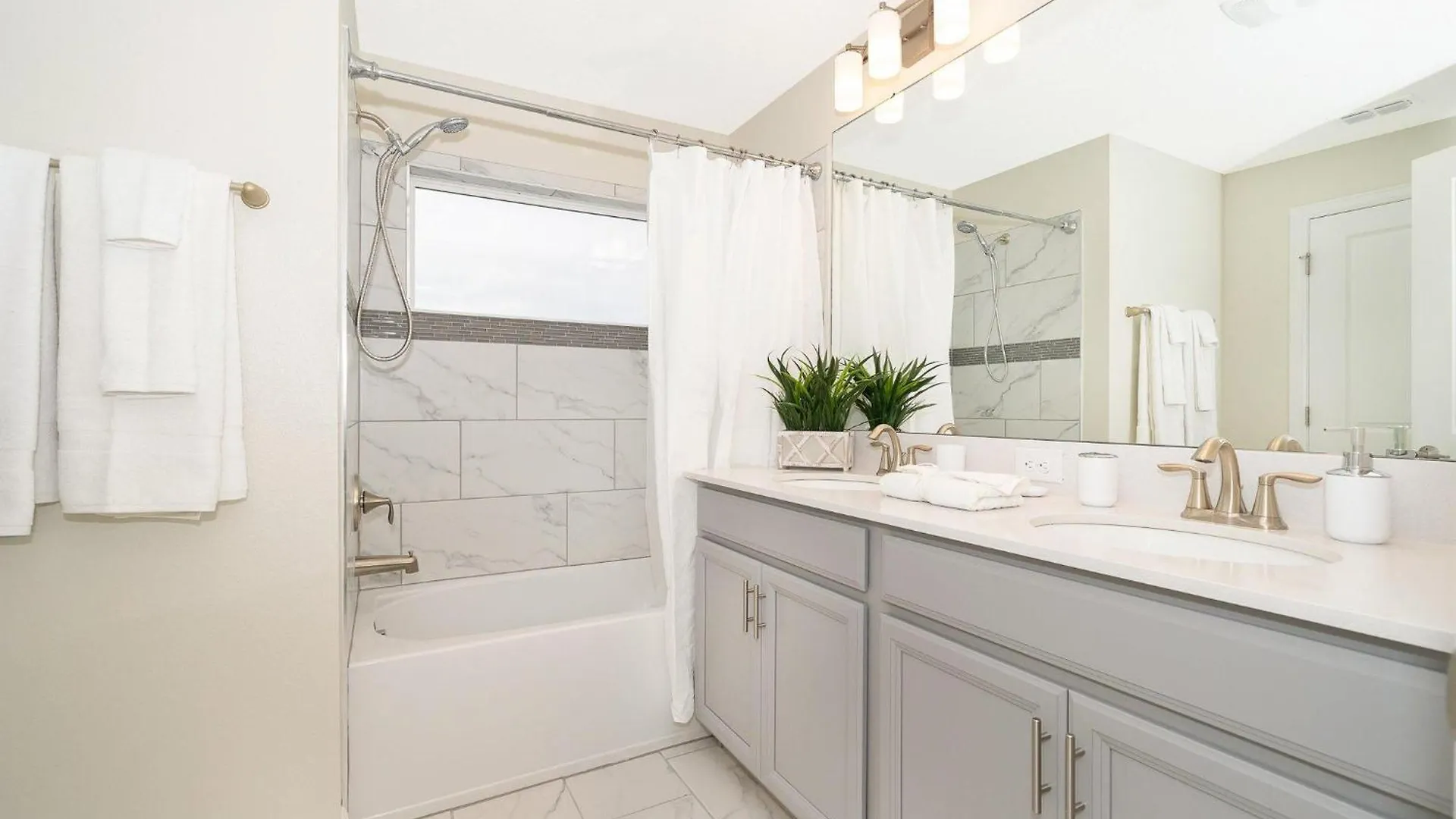 8947ar Townhouse 4 Bedrooms & 3 Bathrooms + Pool Casa vacanze Kissimmee
