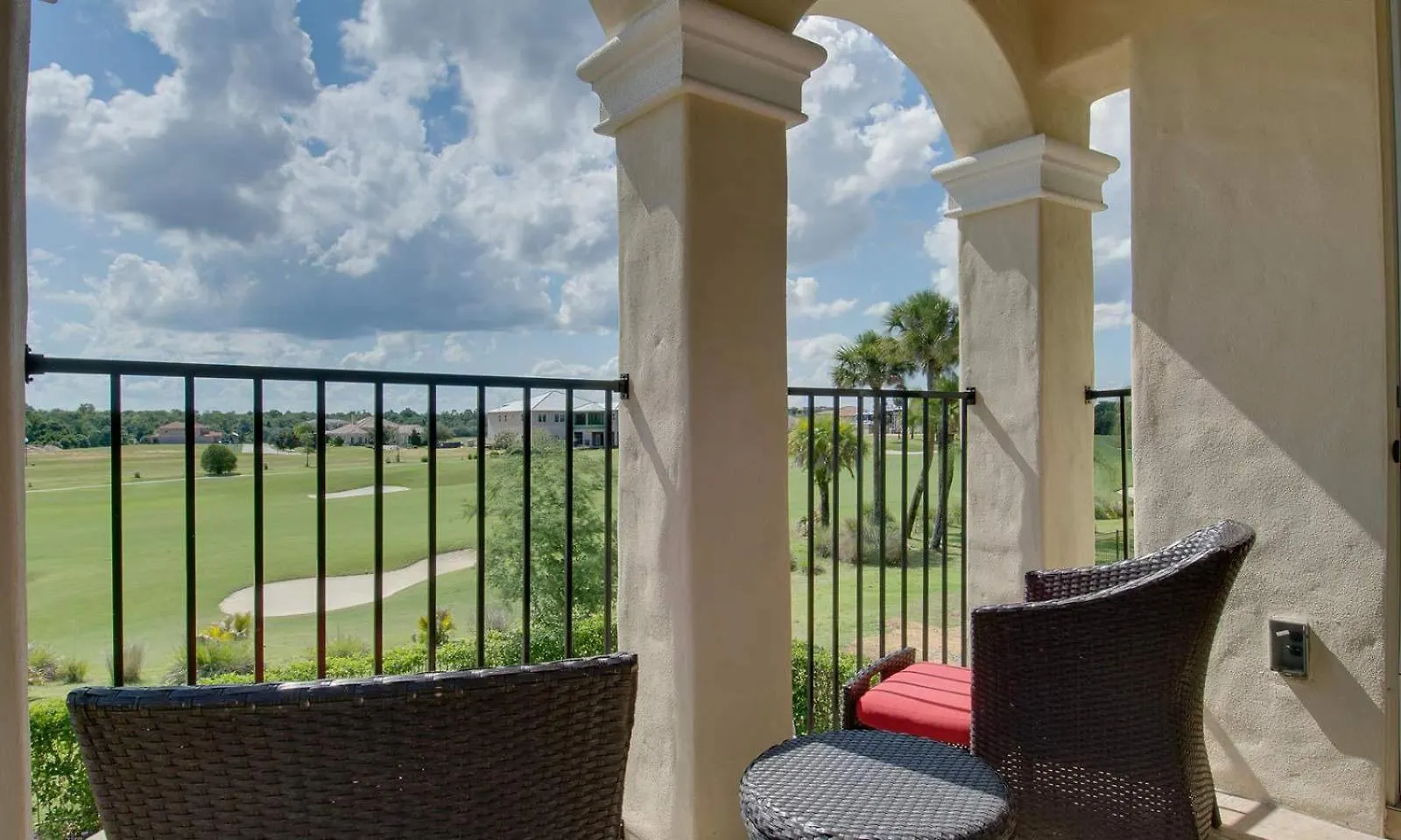 Graceful 6 Bdrm With Captivating Views At Reunion Holiday home *