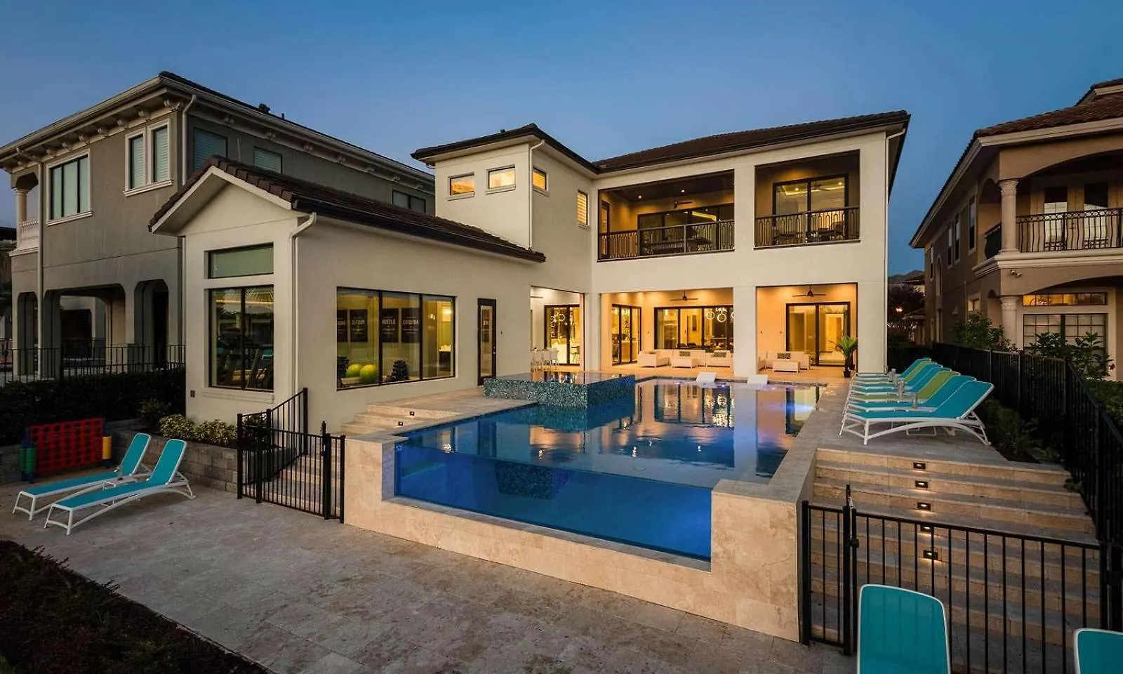 Holiday home Luxurious 7 Bdrm Mansion With Infinity Pool At Reunion