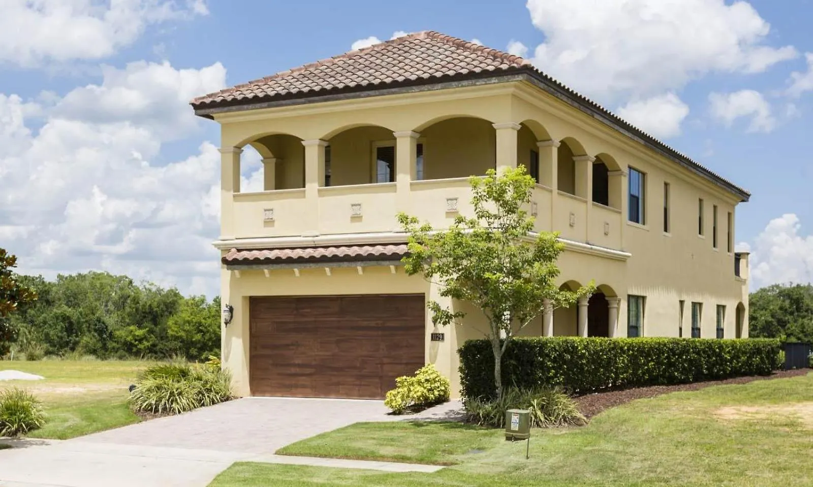 Radiant 4 Bdrm Retreat With Golf Course Views At Reunion Holiday home *