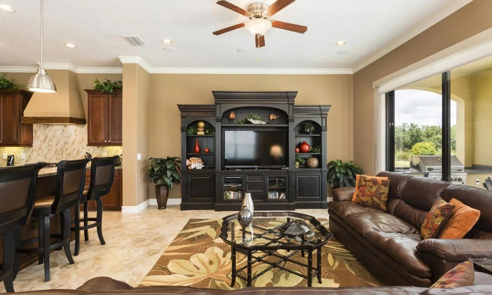Radiant 4 Bdrm Retreat With Golf Course Views At Reunion