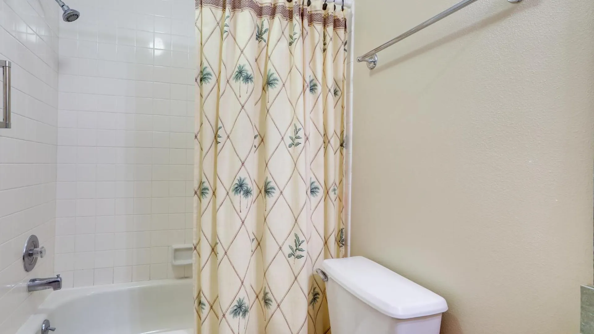 Holiday home With Lanai, Pool 6 Mi To