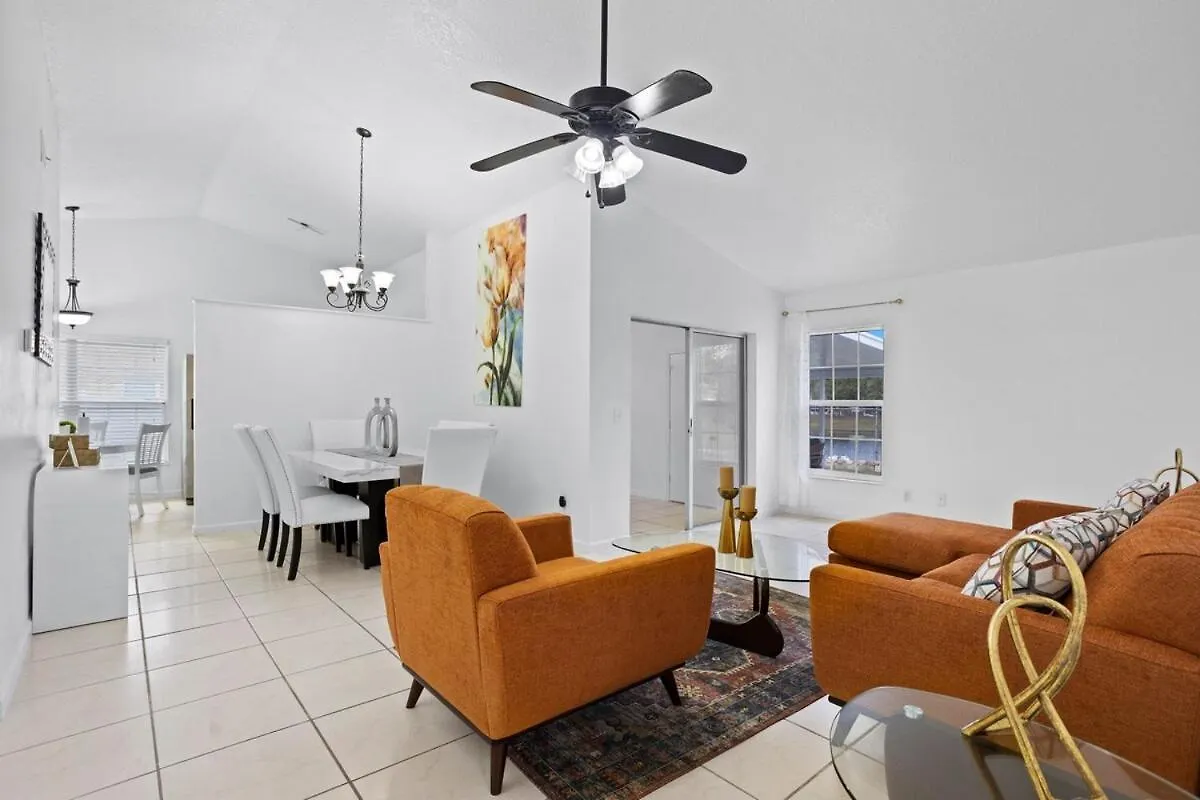 Apluss Getaway * Kissimmee