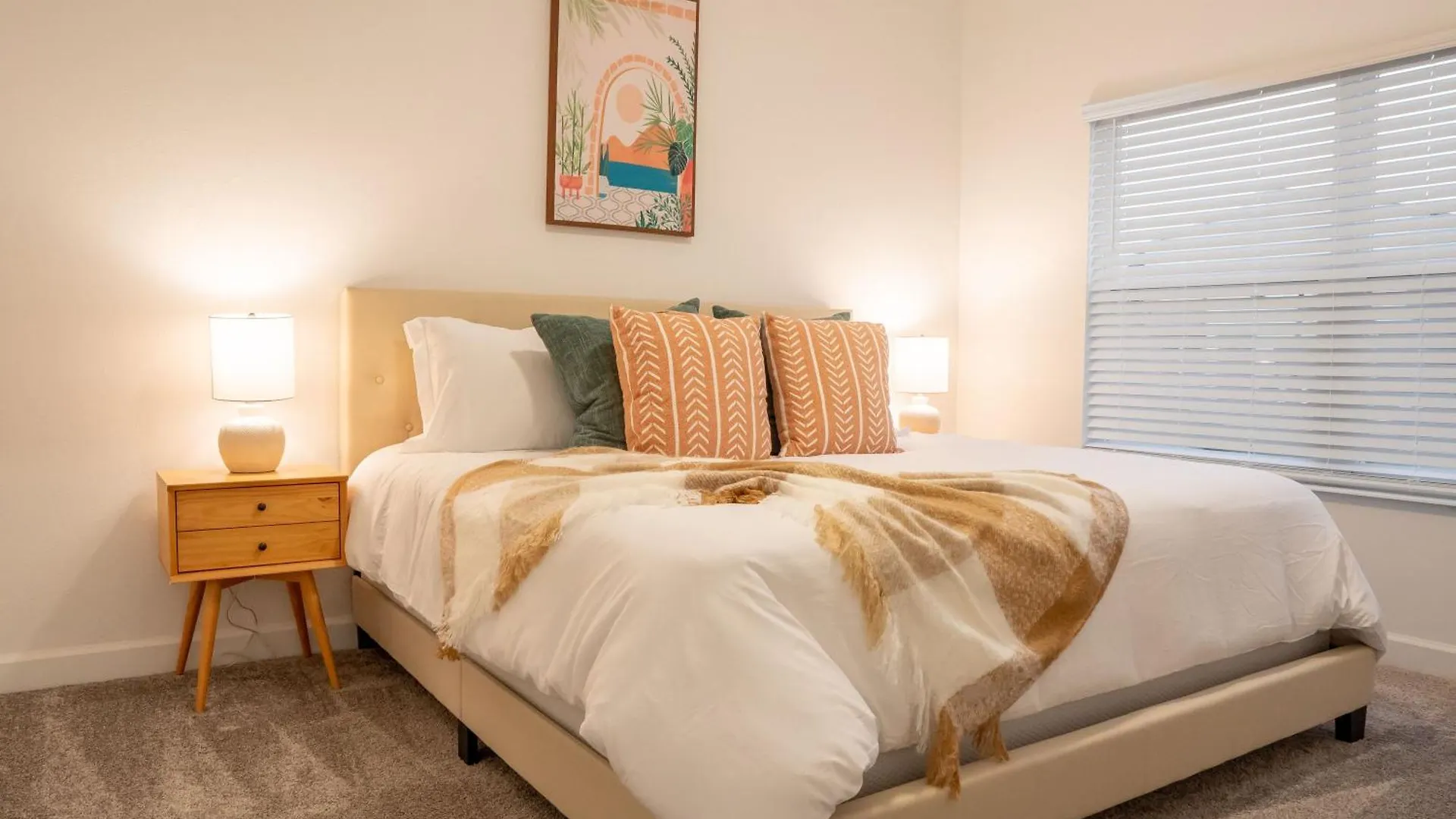 Stunning 4-bedroom Family Getaway With Private Pool 297 *