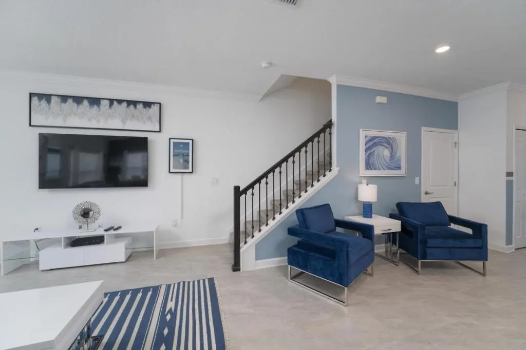 Brand New Luxury 5 Bedroom Pool 272 Holiday home