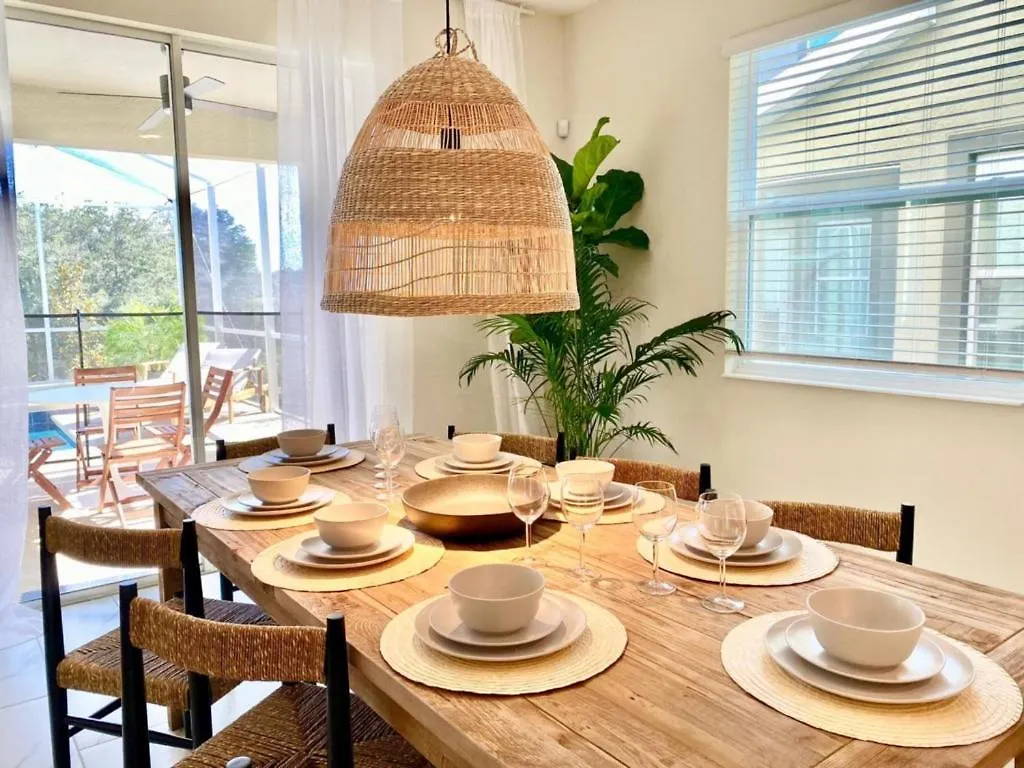 Holiday home Luxury 6 Bedroom 5 Bath Pool 215 Kissimmee
