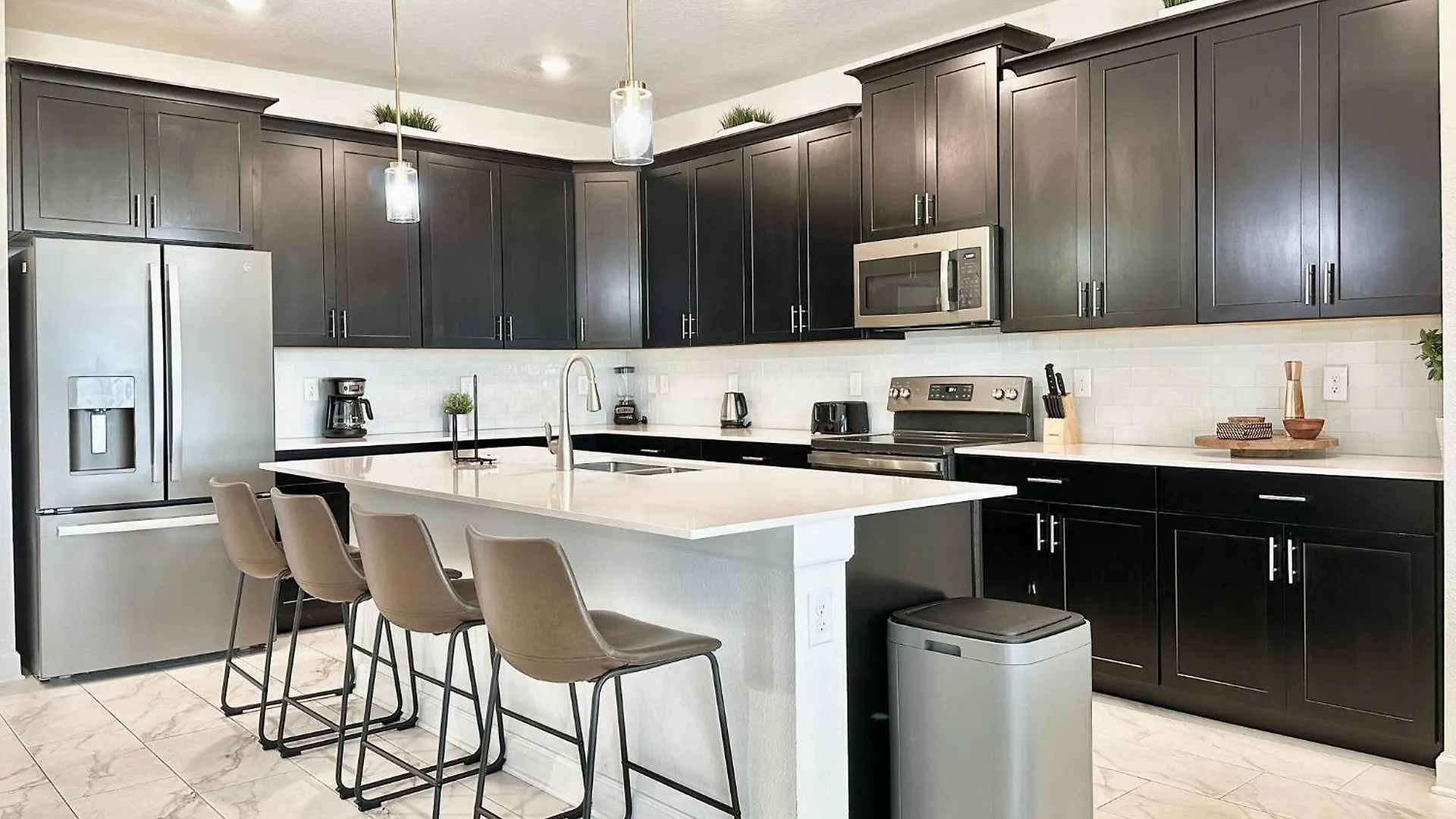 6bd 5bath Close To Pool And 328 Holiday home Kissimmee