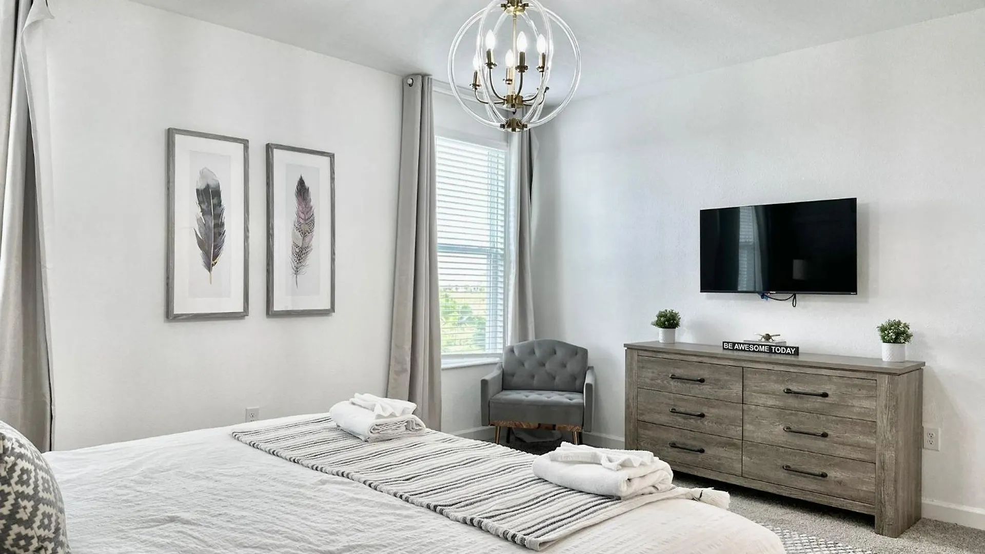 6bd 5bath Close To Pool And 328 *