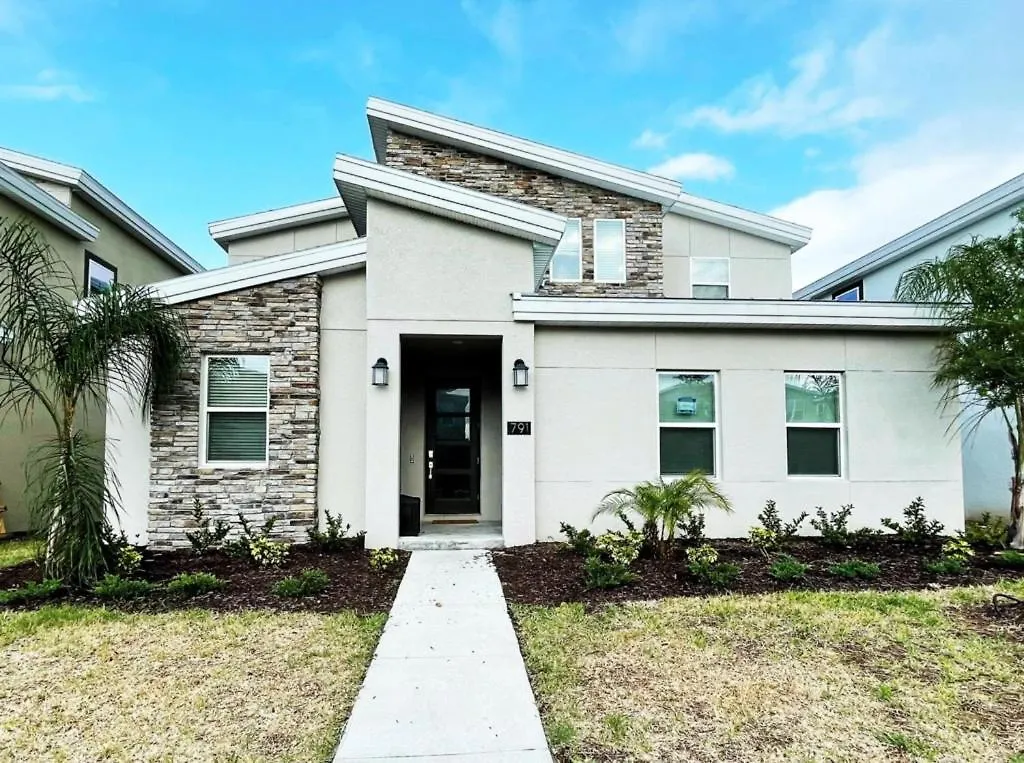 Luxury 7 Bedroom 5 Bath Pool 209 Holiday home Kissimmee