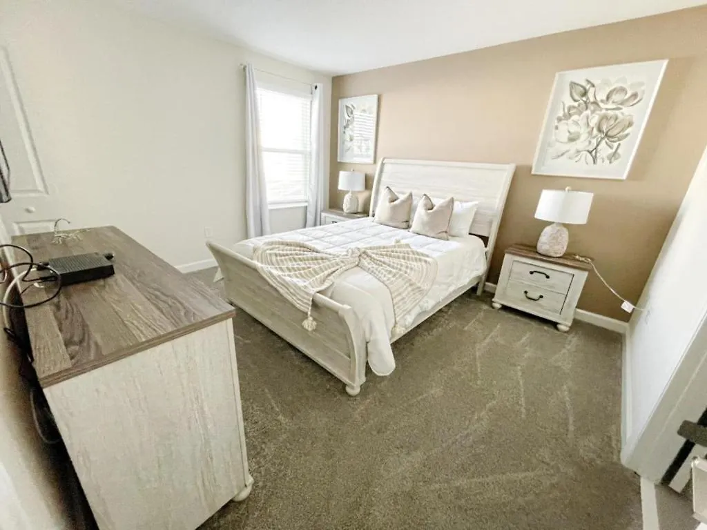 Luxury 7 Bedroom 5 Bath Pool 209 *