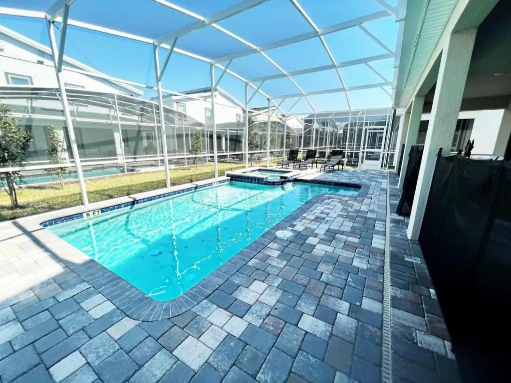 Luxury 8 Bedroom 5 Bath Private Pool 212 Holiday home