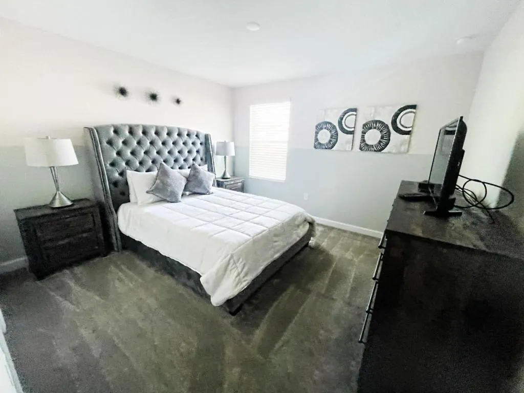 Holiday home Luxury 8 Bedroom 5 Bath Private Pool 212 Kissimmee