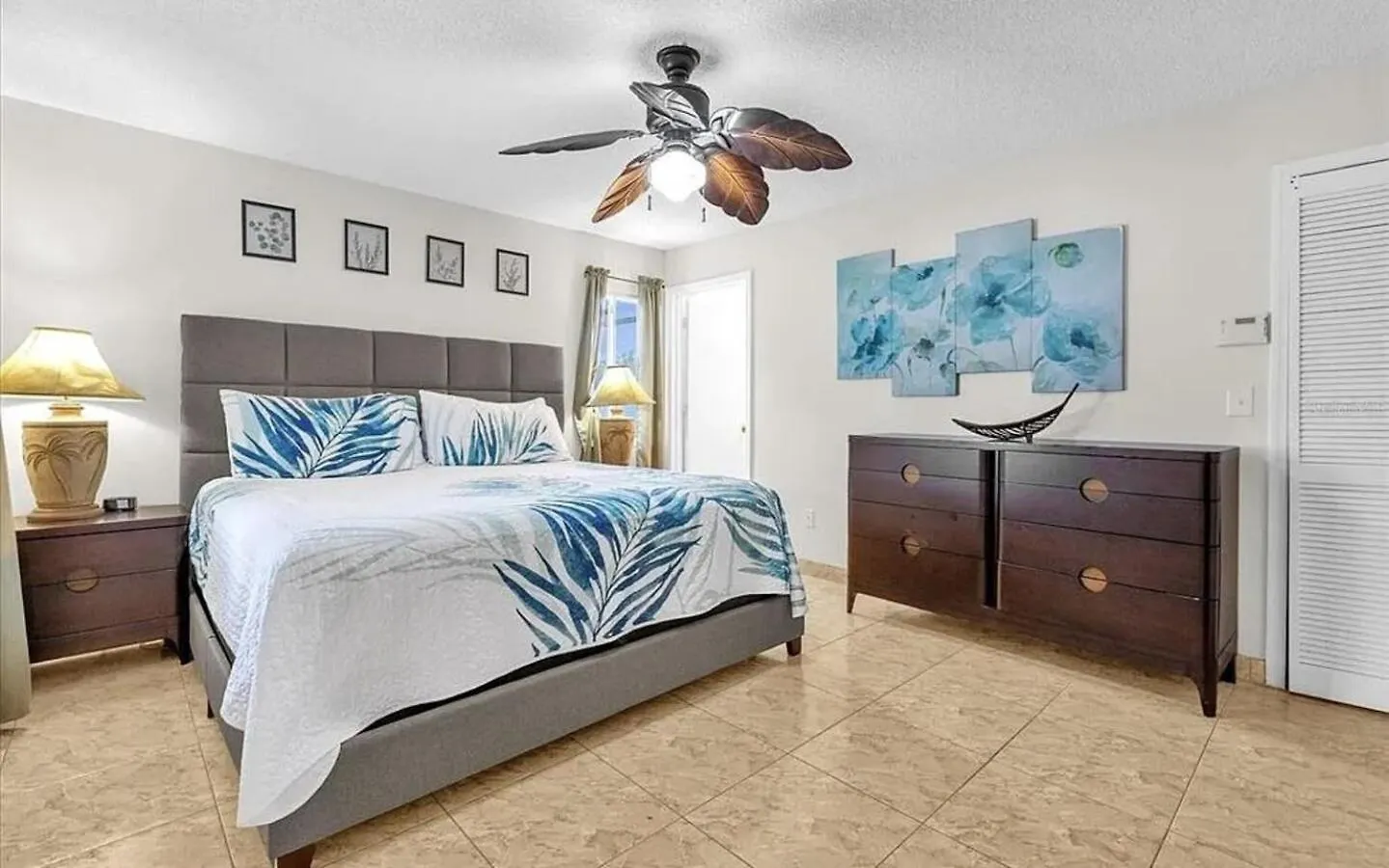 Cozy Near With Private Pool *