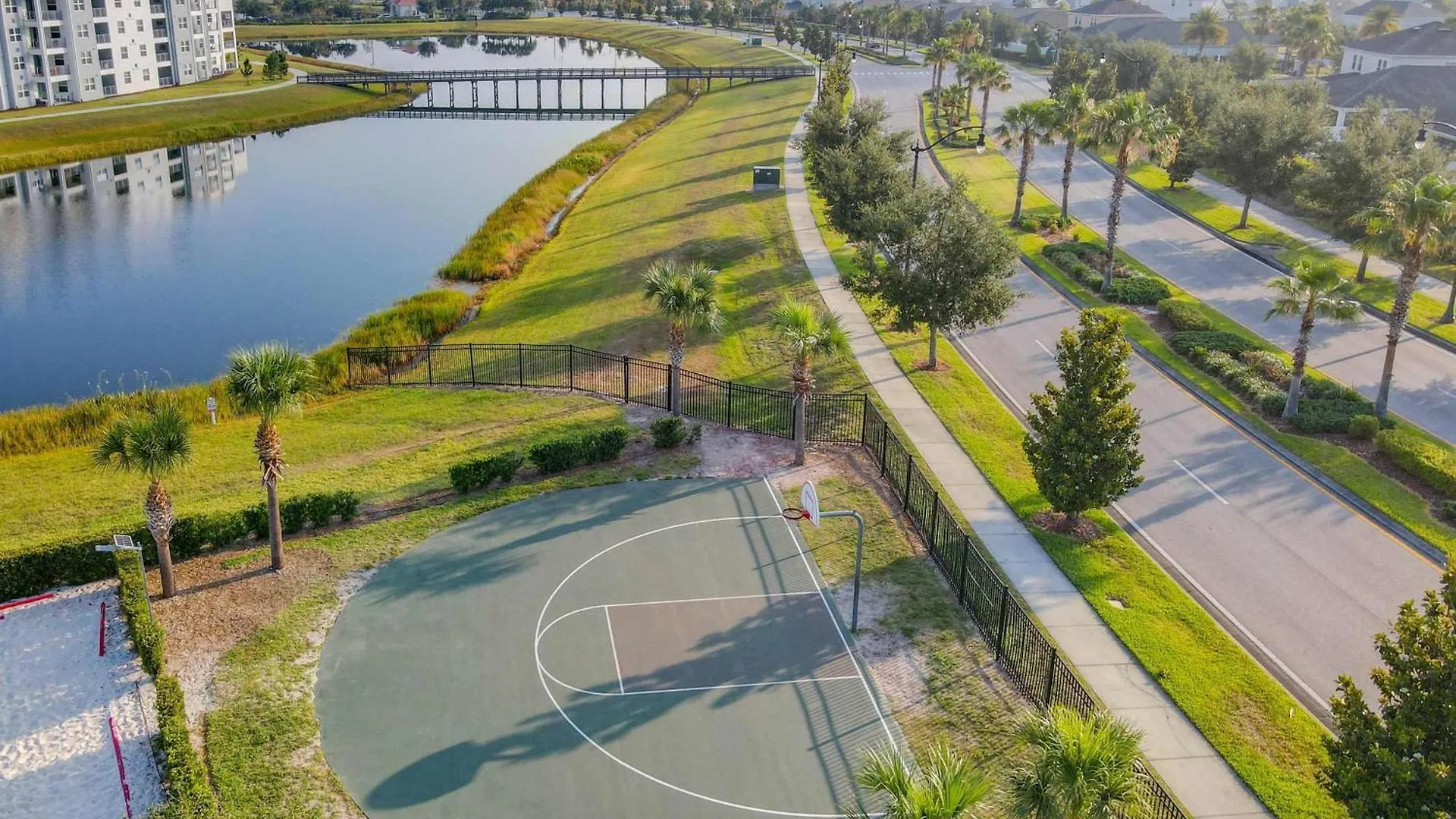 Incredible Family Retreat With Ps5 Private Pool And Access To 2 Clubhouses Kissimmee