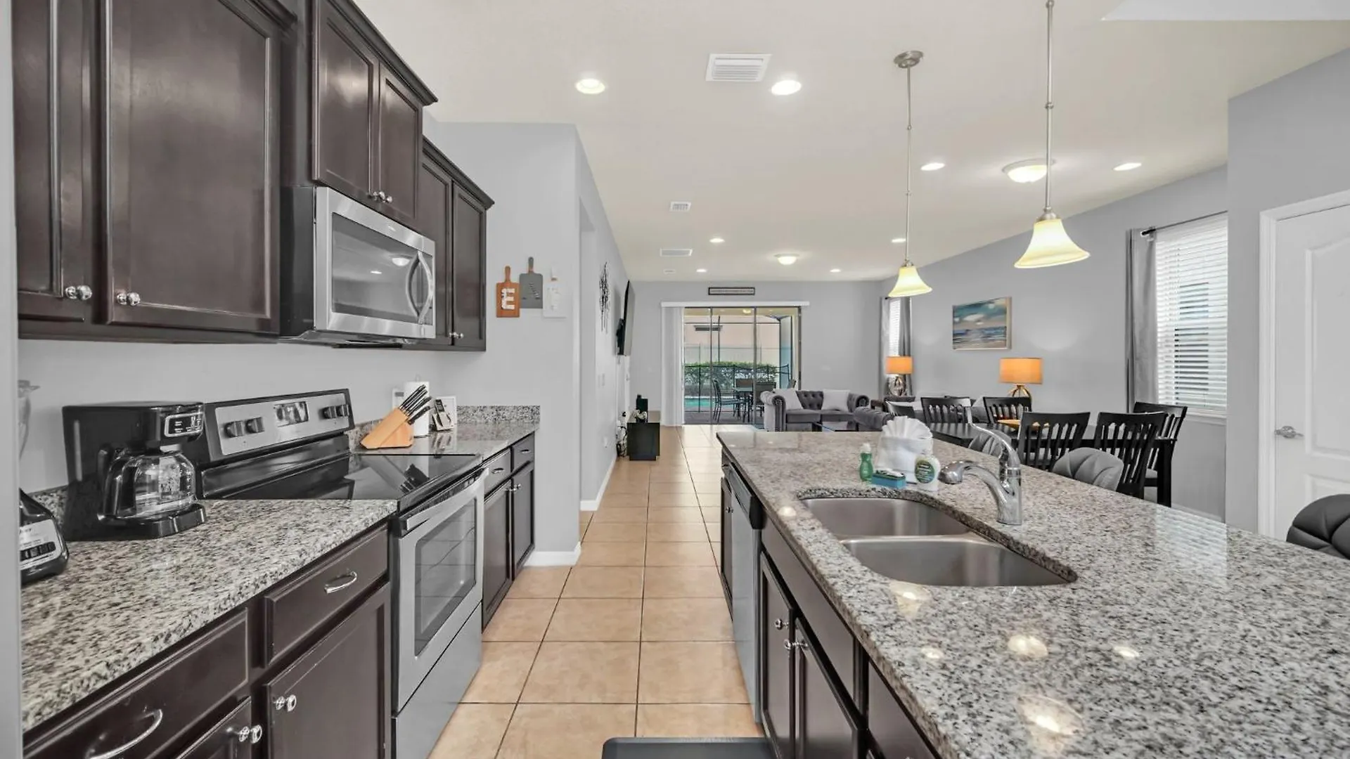Villa Modern - 6 Bedrooms With Private Pool & 10 Minutes To Kissimmee