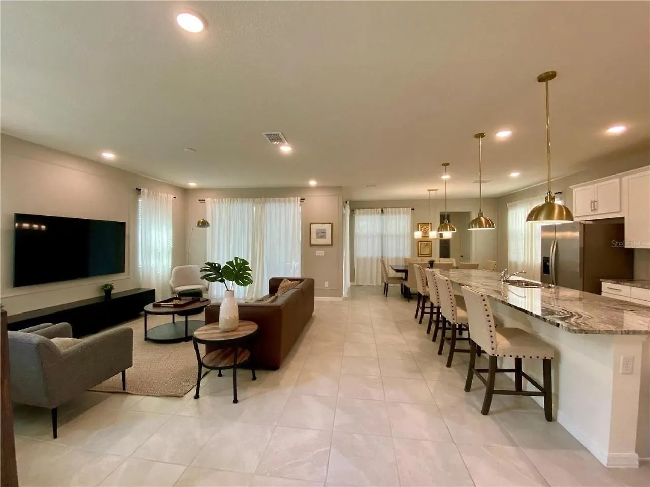 Exquisite Luxury With Pool Retreat - Solara - 8949 Kissimmee