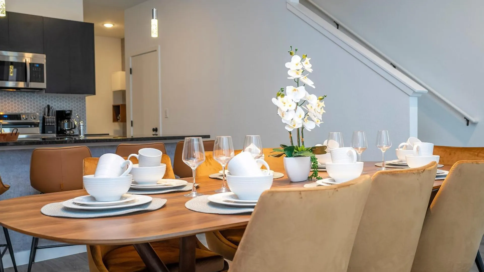 Holiday home 3258 Sw - Luxury Getaway The Hub Relax And Enjoy A Serene Vacation Retreat