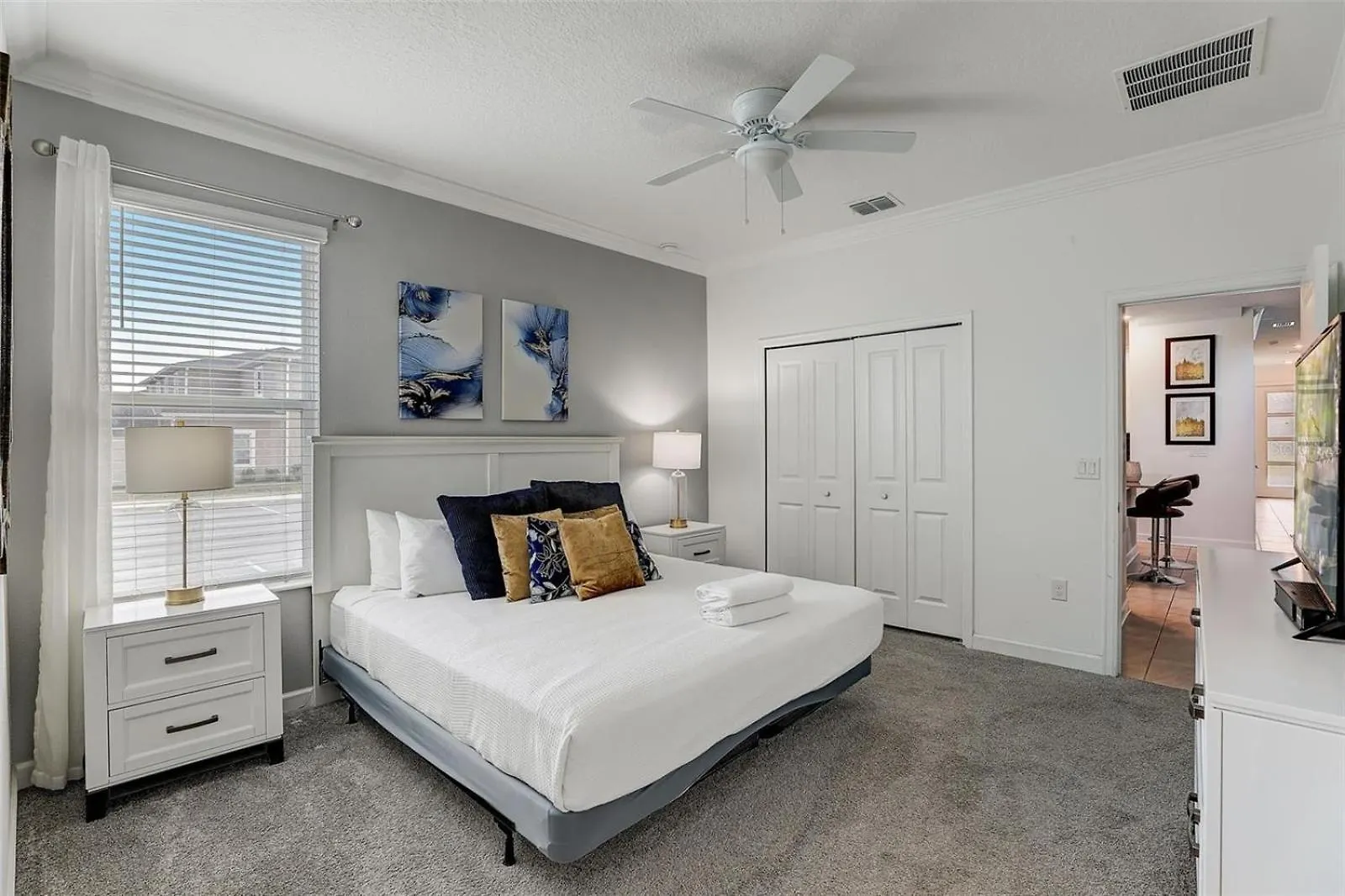 2940 - Elegant 5br At Storey Comfort Luxury And Proximity And Universal