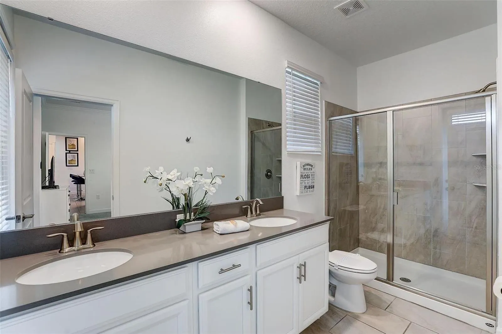 2940 - Elegant 5br At Storey Comfort Luxury And Proximity And Universal Holiday home