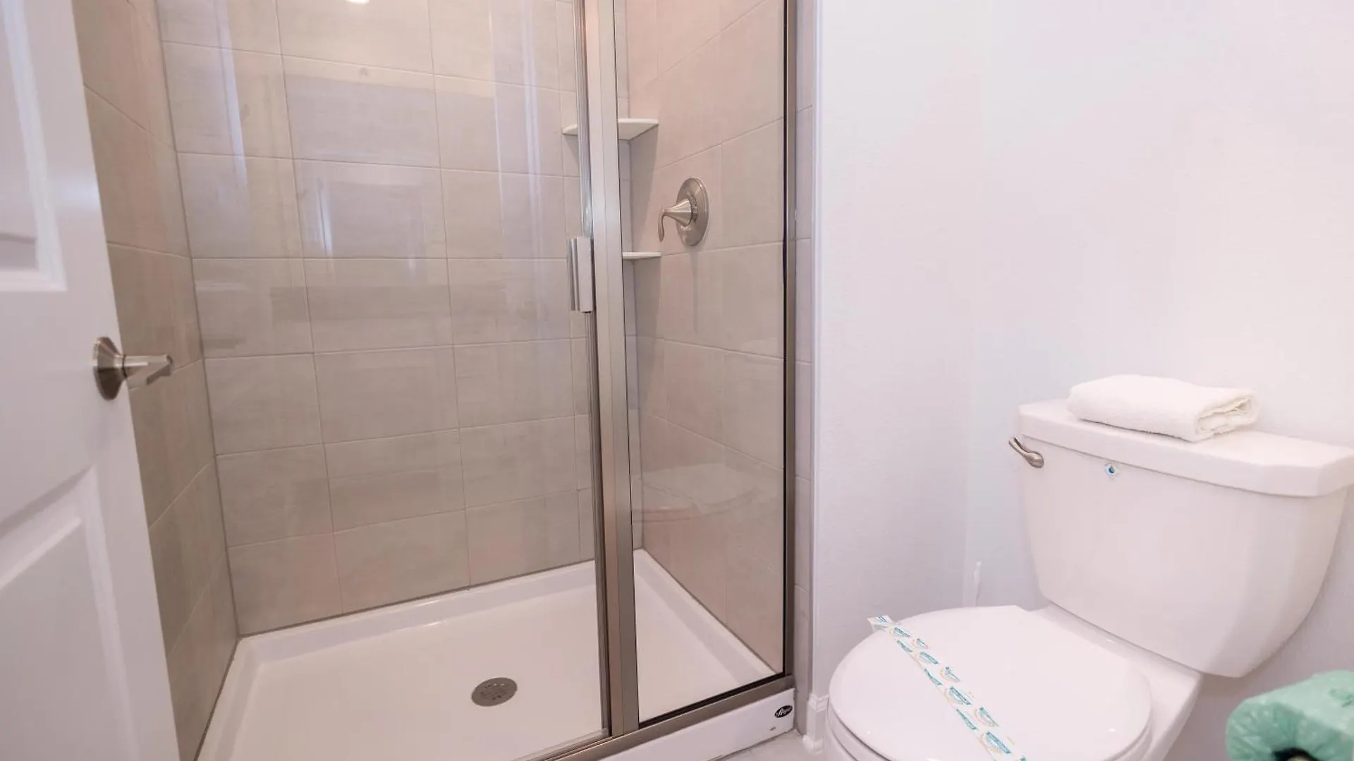 Holiday home 2604 - Luxury 4-br With Private Pool Retreat