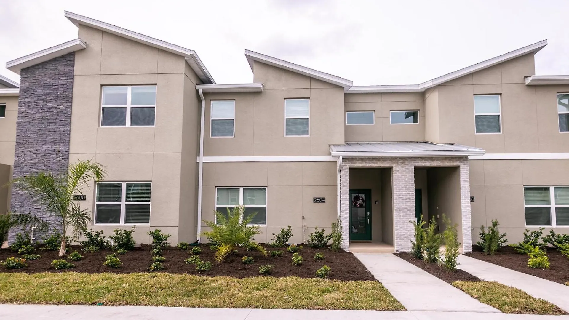 Holiday home 2604 - Luxury 4-br With Private Pool Retreat *