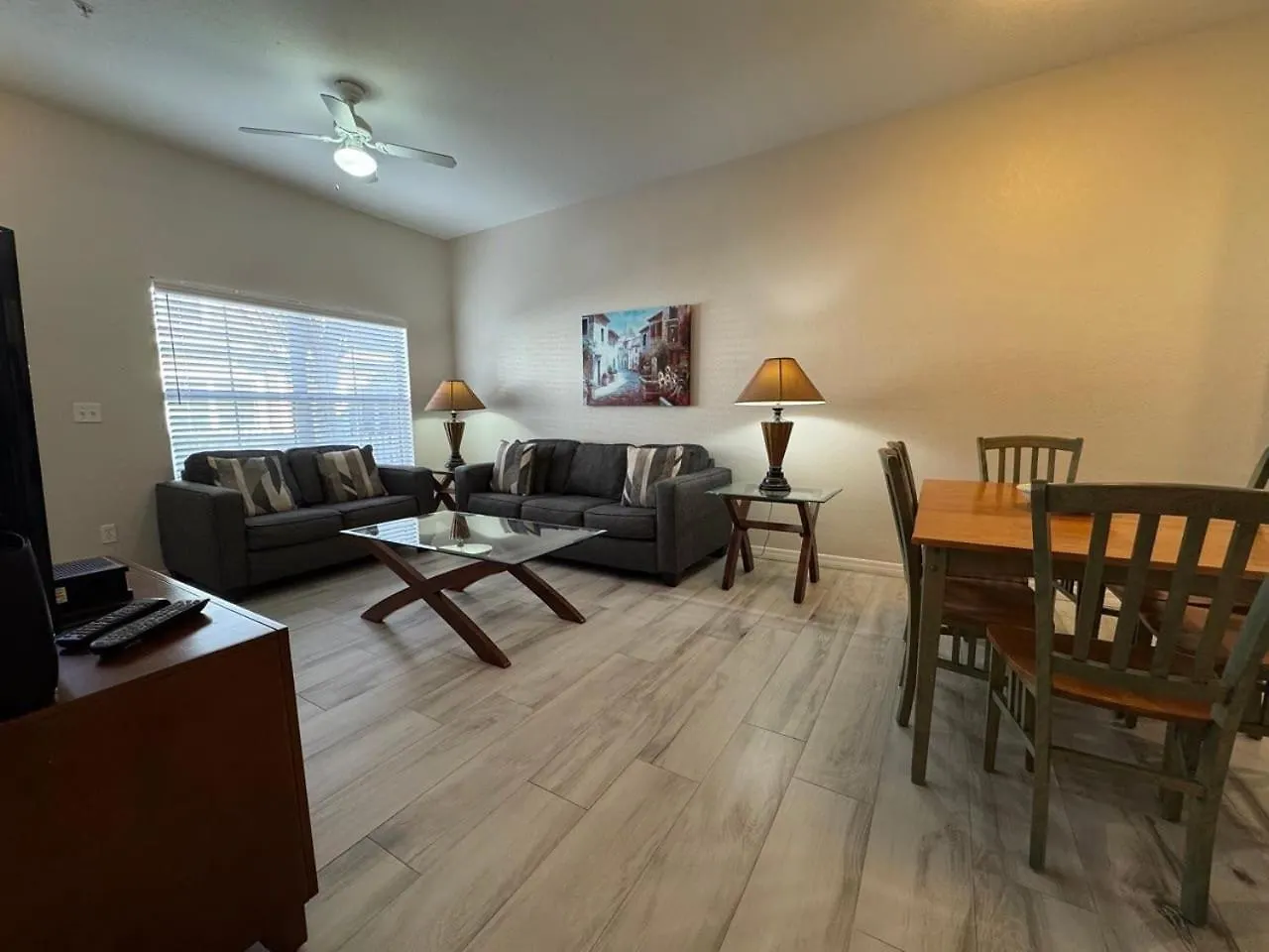 3 Bedroom 2 Bathroom At Sevendwarfs 27-106 Kissimmee