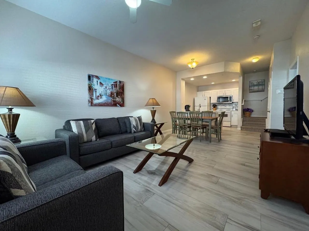 3 Bedroom 2 Bathroom At Sevendwarfs 27-106