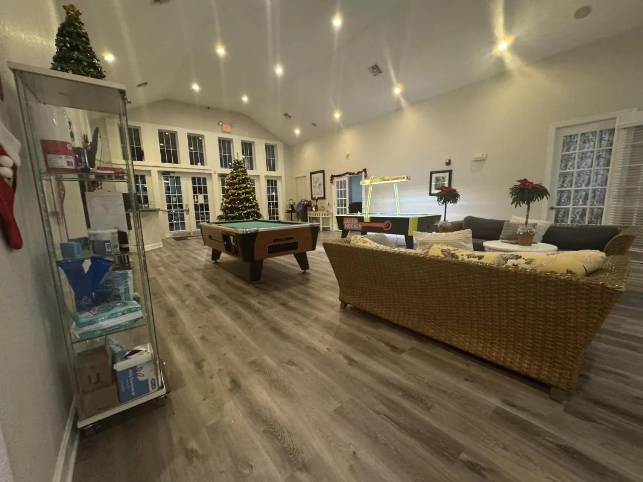 Holiday home 4 Bedroom 3 Bathroom At Sevendwarfs 12-108