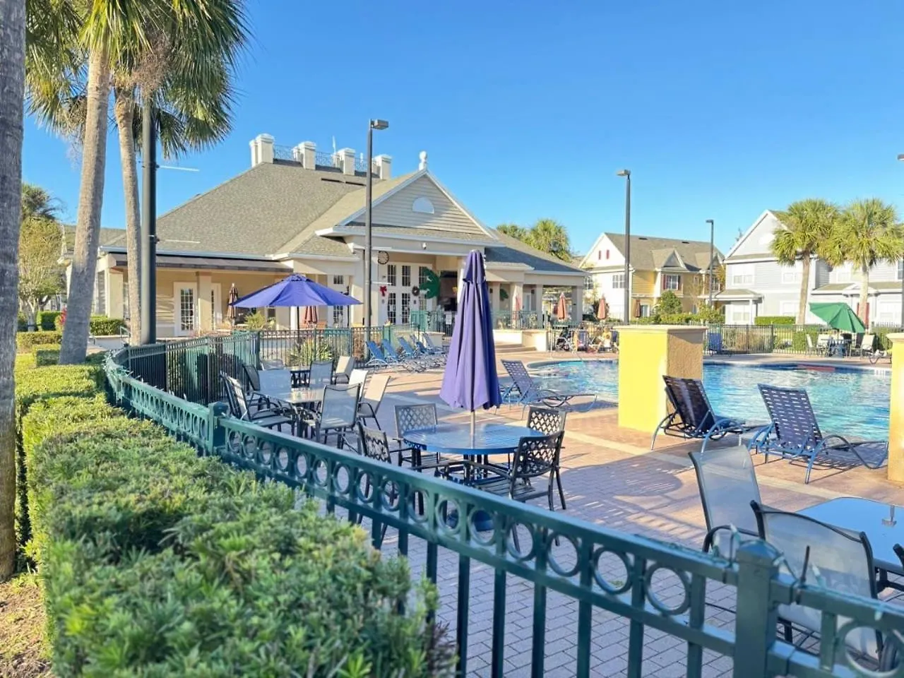 Holiday home 4 Bedroom 3 Bathroom At Sevendwarfs 12-108 Kissimmee