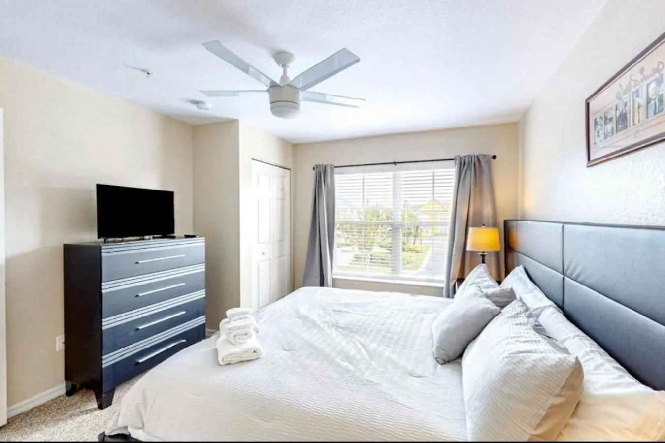 4 Bedroom 3 Bathroom At Sevendwarfs 12-108 * Kissimmee