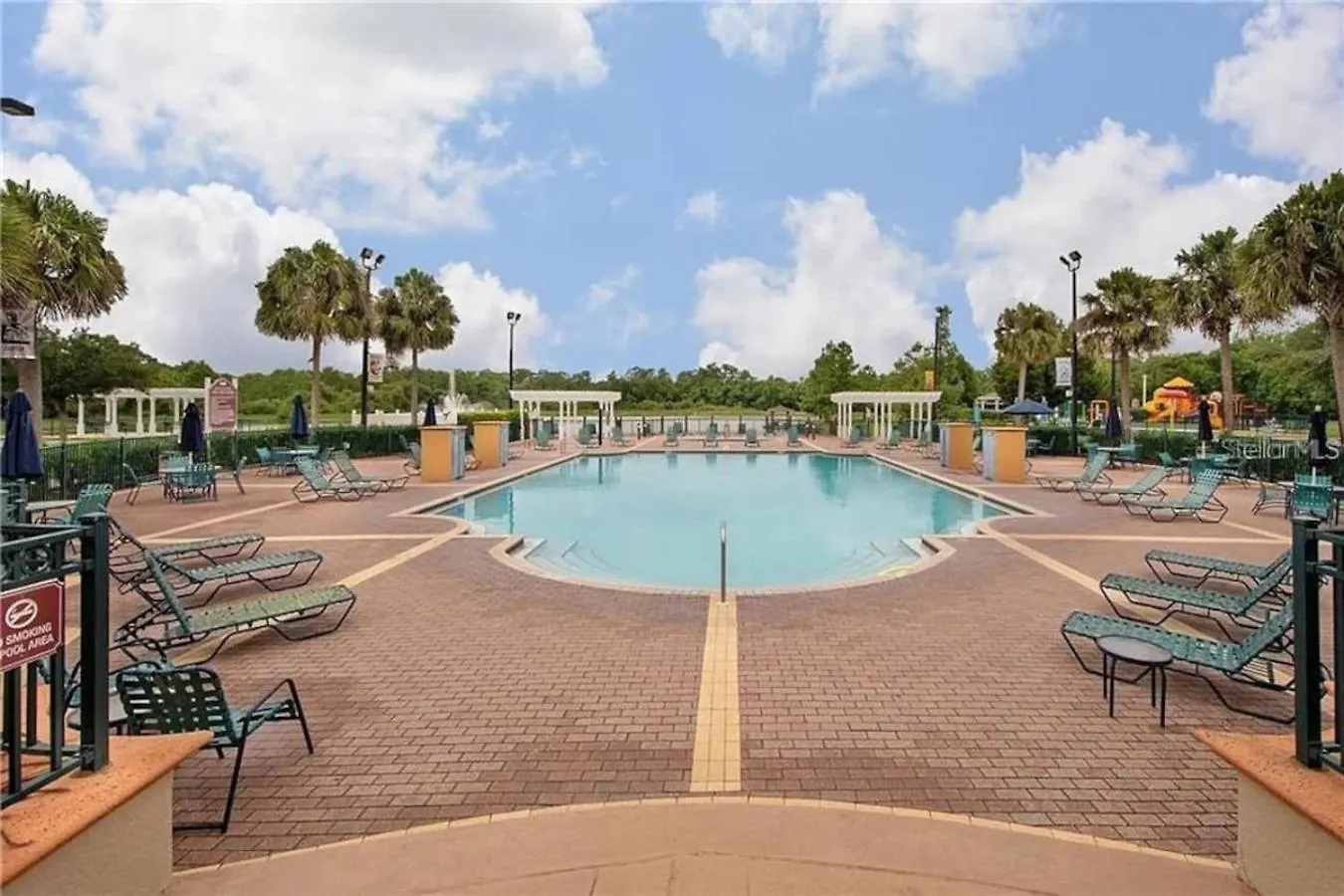 4 Bedroom 3 Bathroom At Sevendwarfs 12-108 *