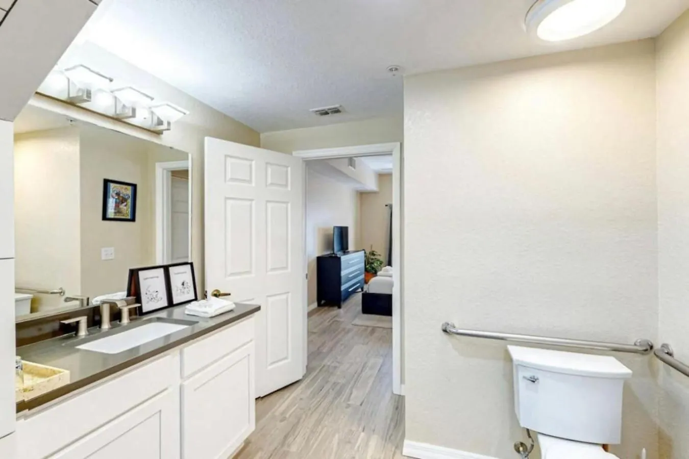 Holiday home 4 Bedroom 3 Bathroom At Sevendwarfs 12-108 Kissimmee