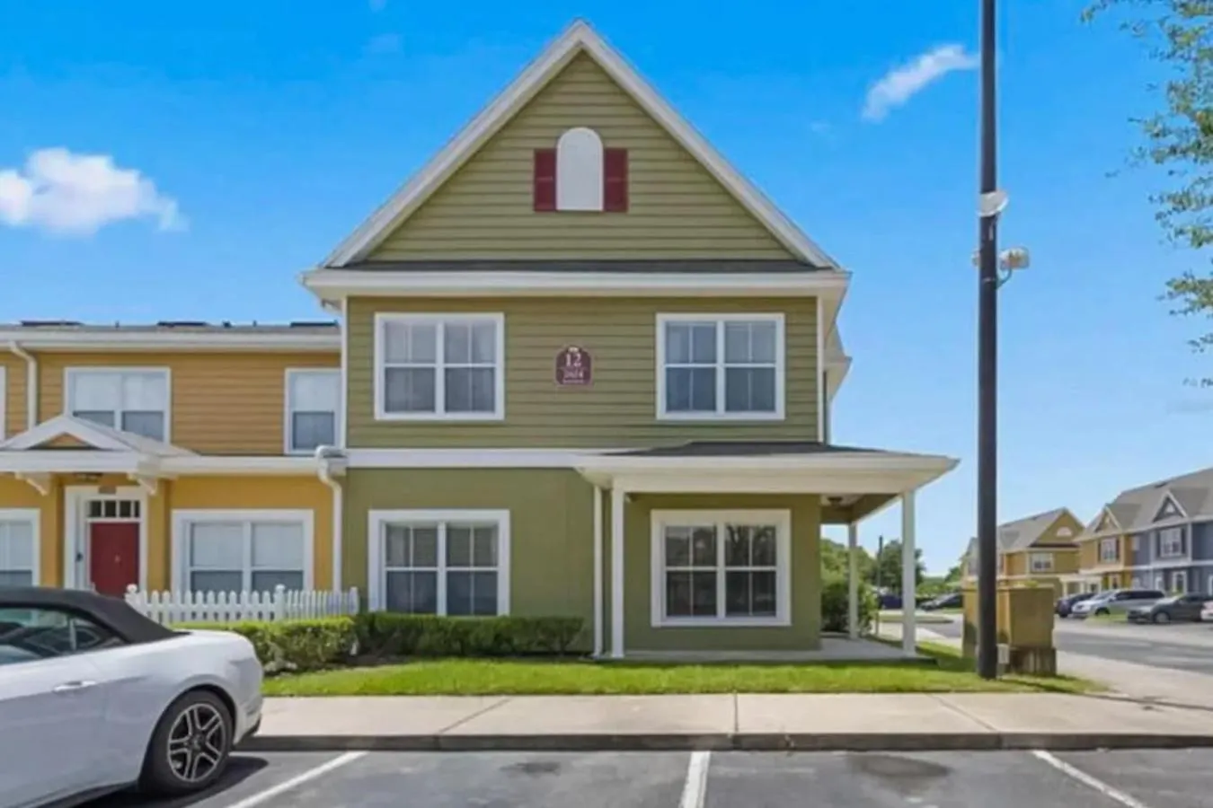 Holiday home 4 Bedroom 3 Bathroom At Sevendwarfs 12-108 Kissimmee