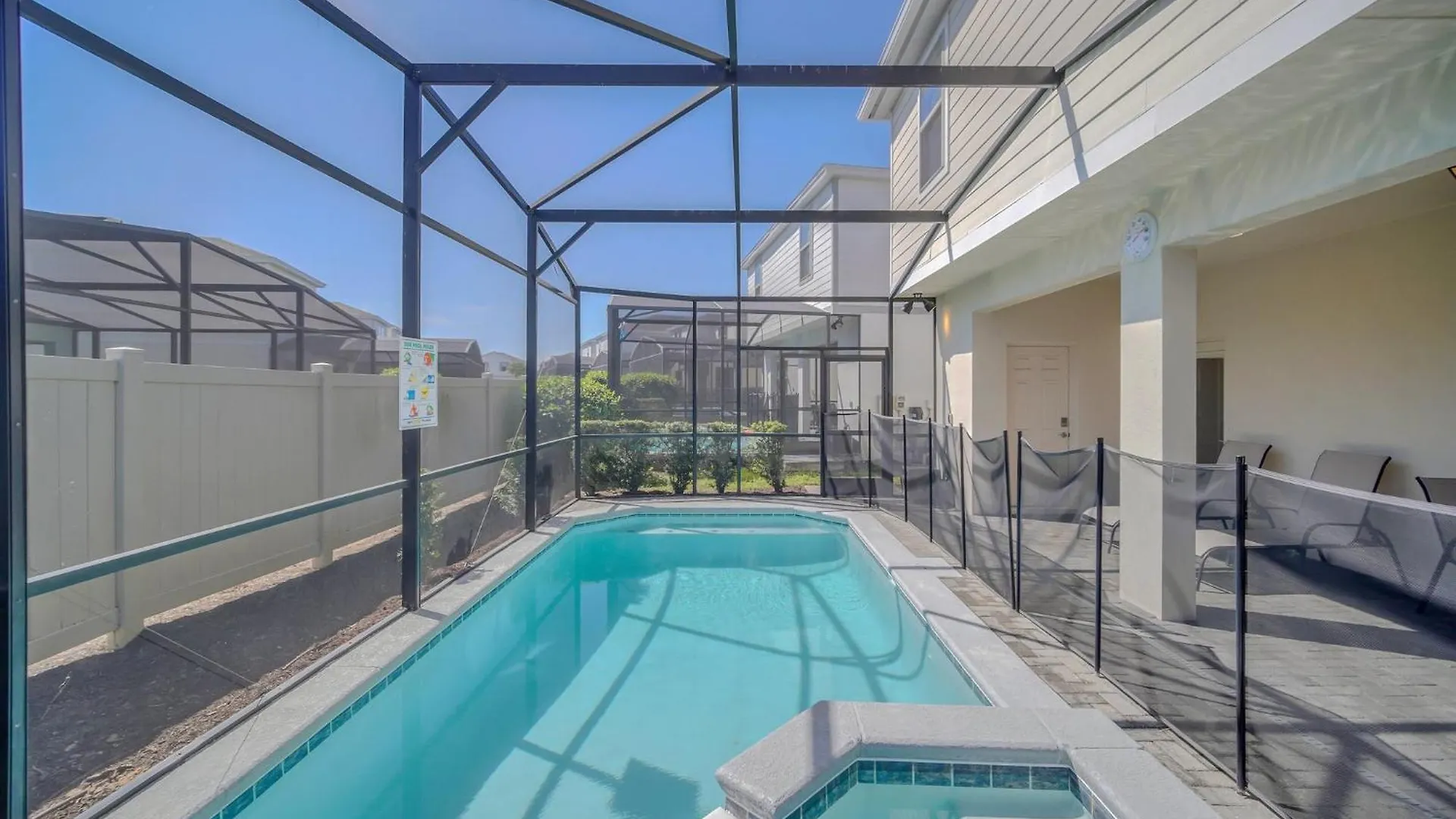 Luxurious Retreat Near Disney: Pool & Game Kissimmee