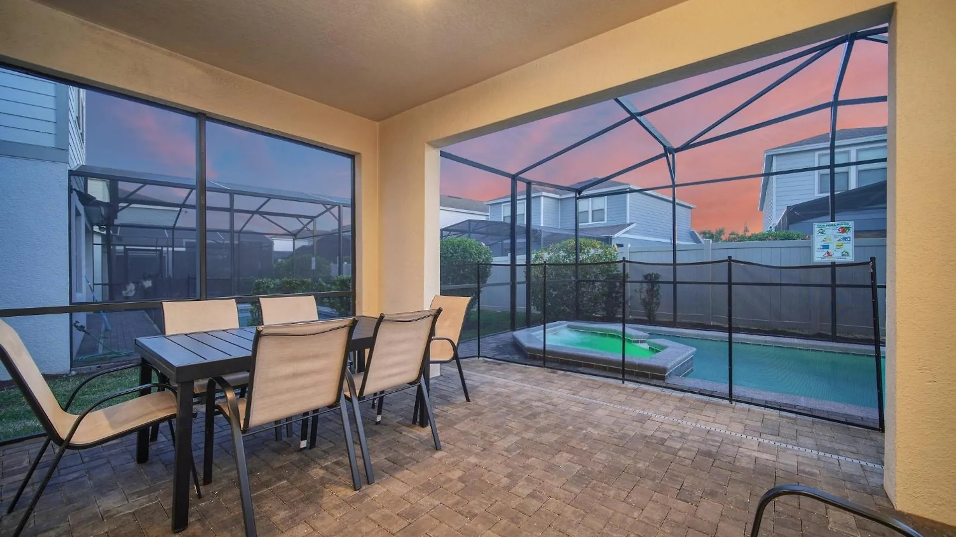 Luxurious Retreat Near Disney: Pool & Game * Kissimmee