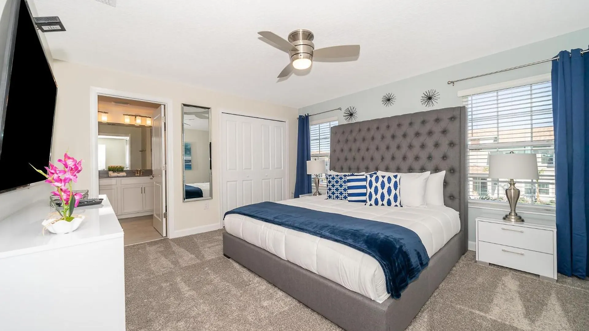 4834sl Townhouse 4 Bedrooms & 3 Bathrooms + Pool * Kissimmee