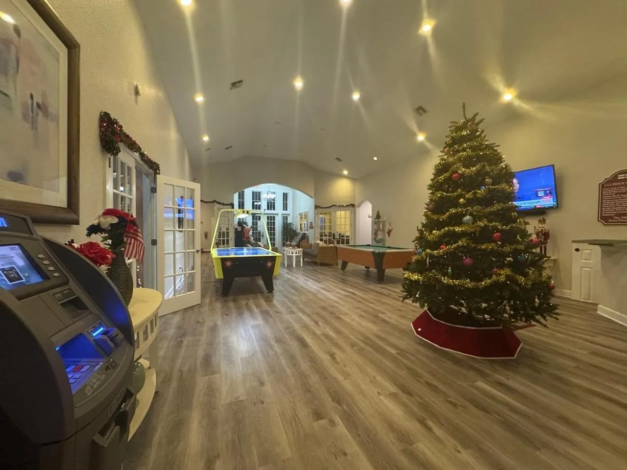 3 Bedroom 2 Bathroom At Sevendwarfs 27-106 Holiday home
