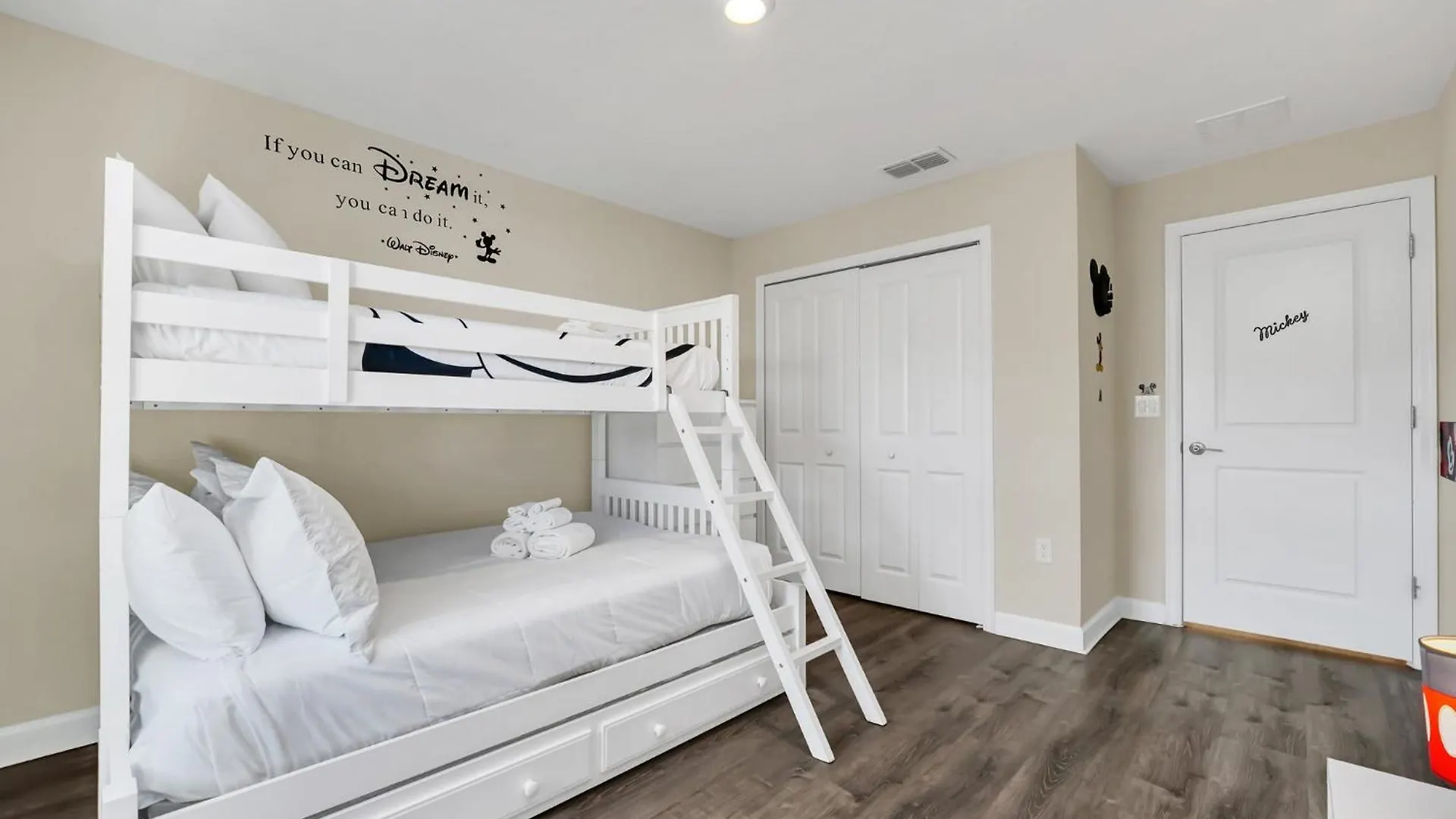 Holiday home Elegant Storey