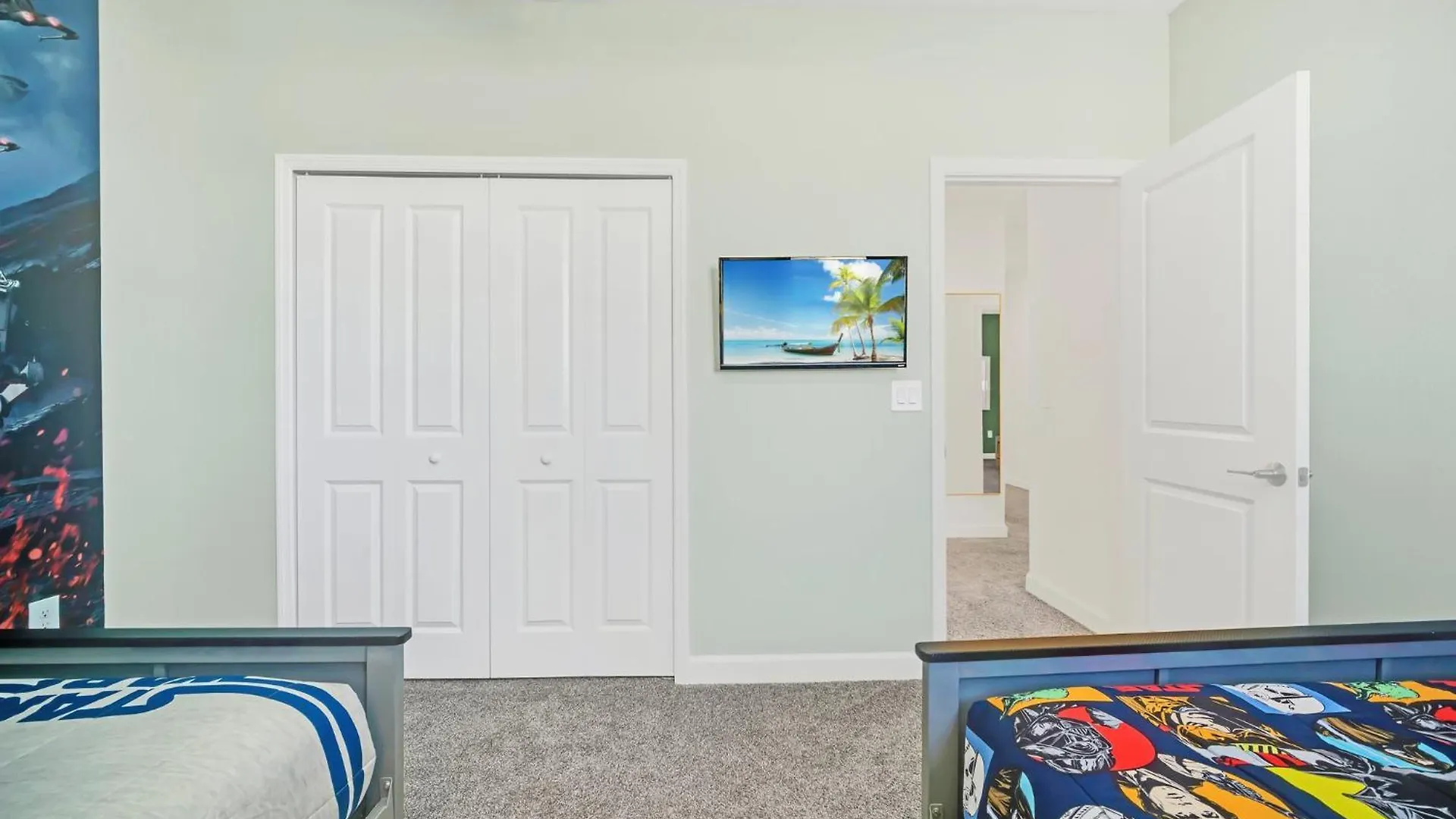 Spotless 6 Bedroom - Storey - Hot Tub - Free Water Park - 15 Mins To Holiday home *