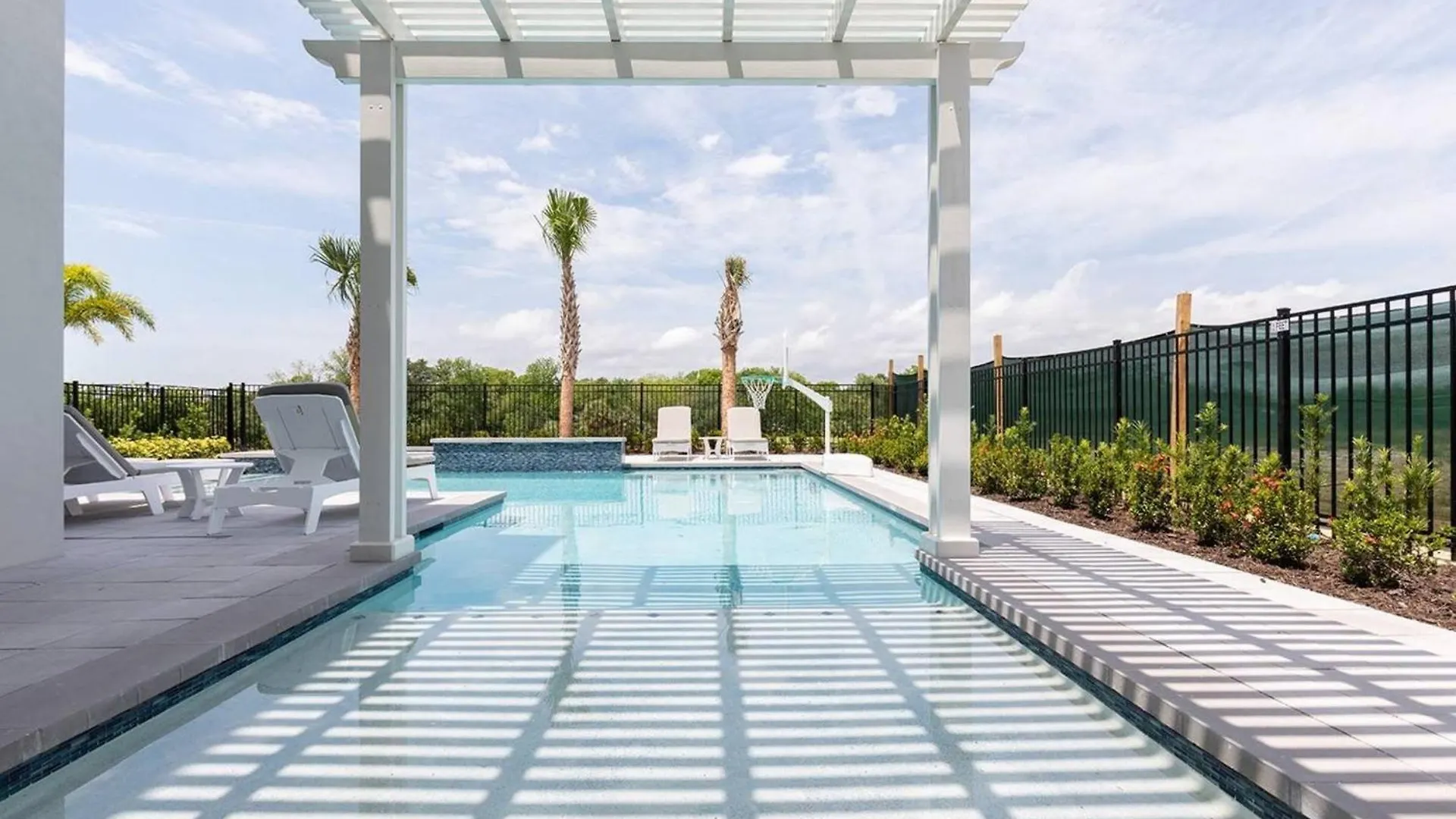 Rent Luxury 5 Star Mansion On Reunion And Orlando Mansion 6283 Villa *