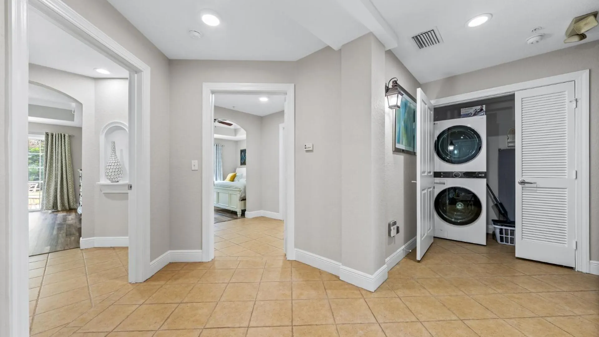 Villa Perfect 3 Bedroom Townhome On Reunion And Orlando Townhome 5693