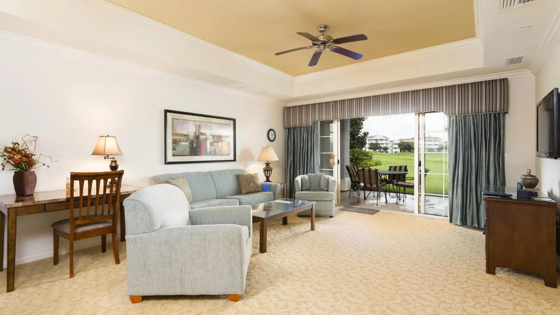 Rent The Perfect 3 Bedroom On Reunion And Orlando 5694 Villa