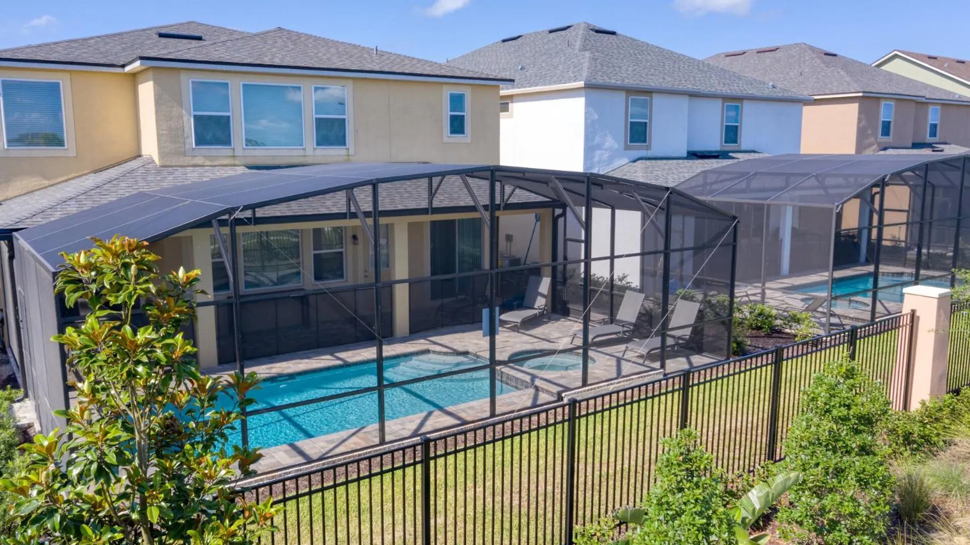 Villa Beautiful With First Class Amenities On Solara Orlando 5303