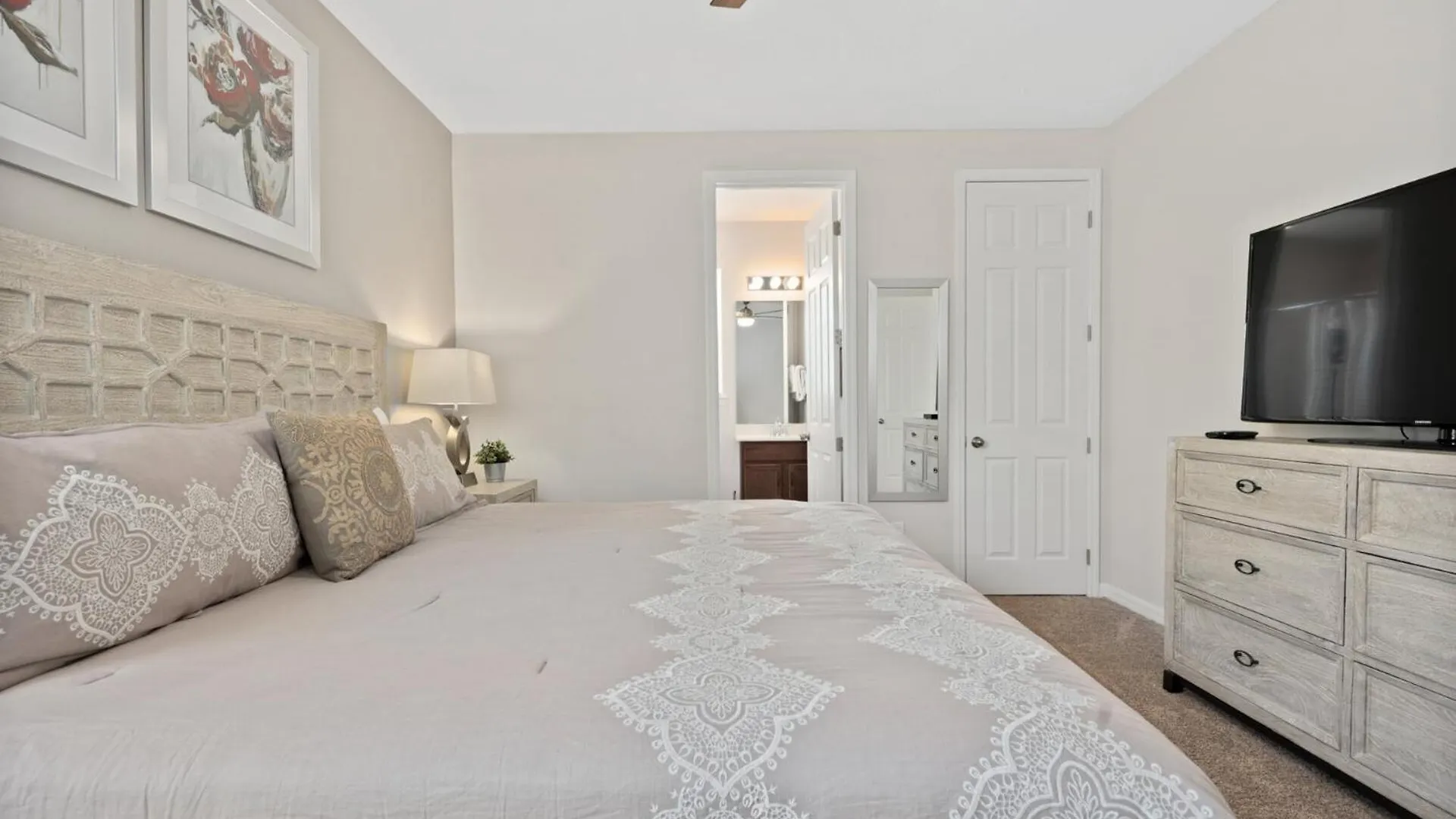 Villa Beautiful With First Class Amenities On Solara Orlando 5303