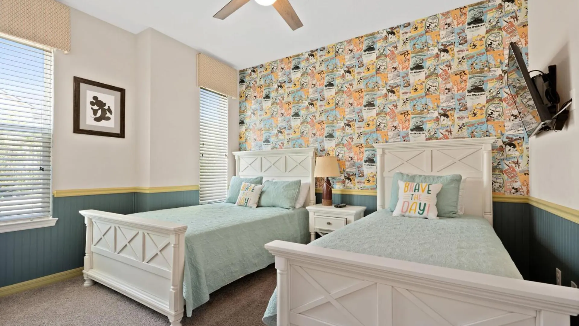 Beautiful With First Class Amenities On Solara Orlando 5303 Villa *